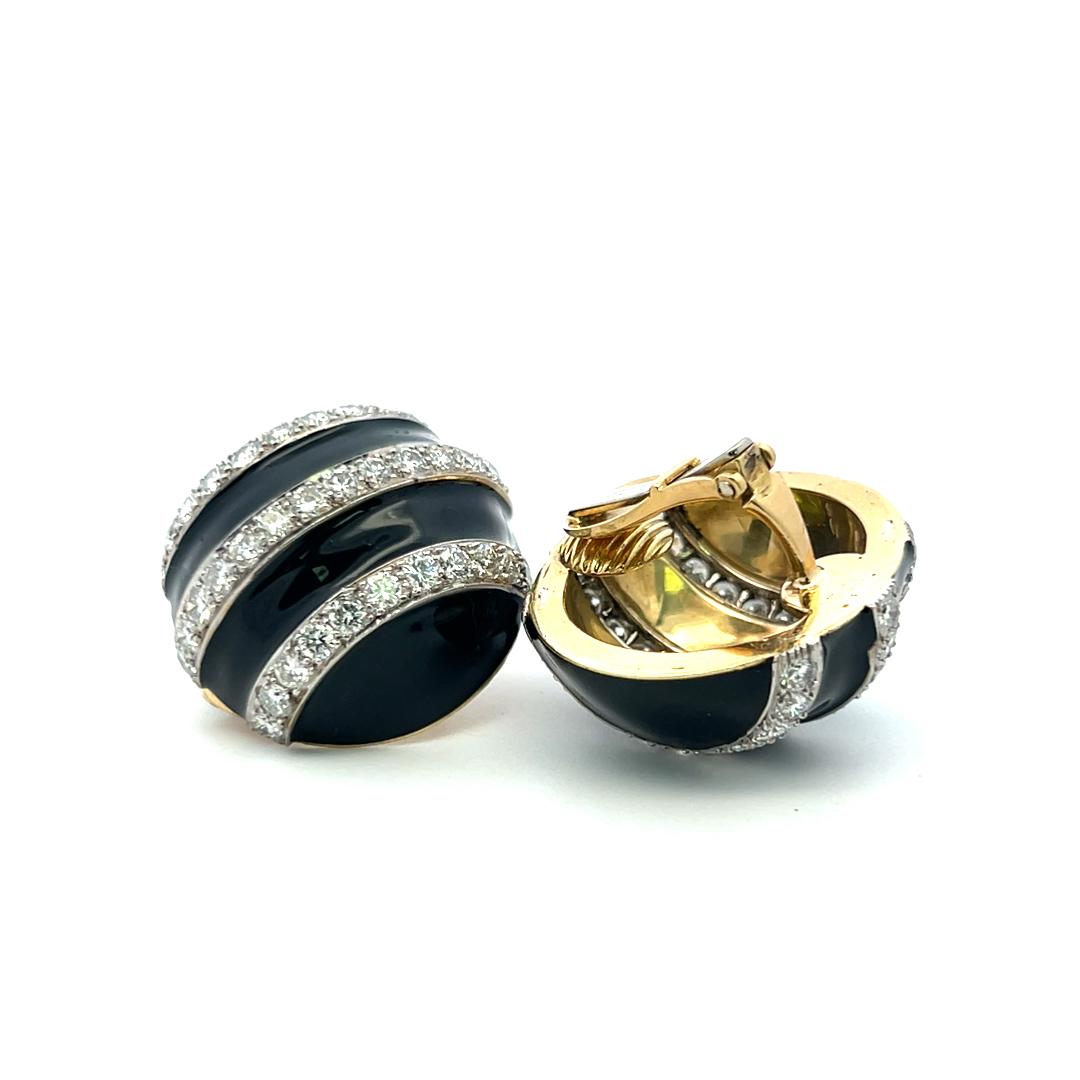 David Webb 18K Yellow Gold  Clip On Earrings Enamel 3.6 Carat Round Diamonds