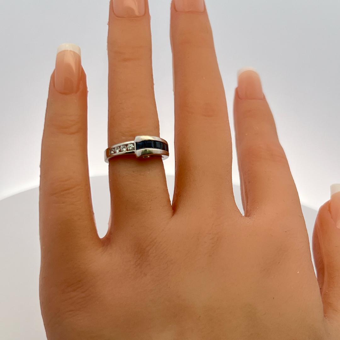 Vintage 14K White Gold Band Ring with 0.1 Carat Diamond and 0.35 Carat Sapphire