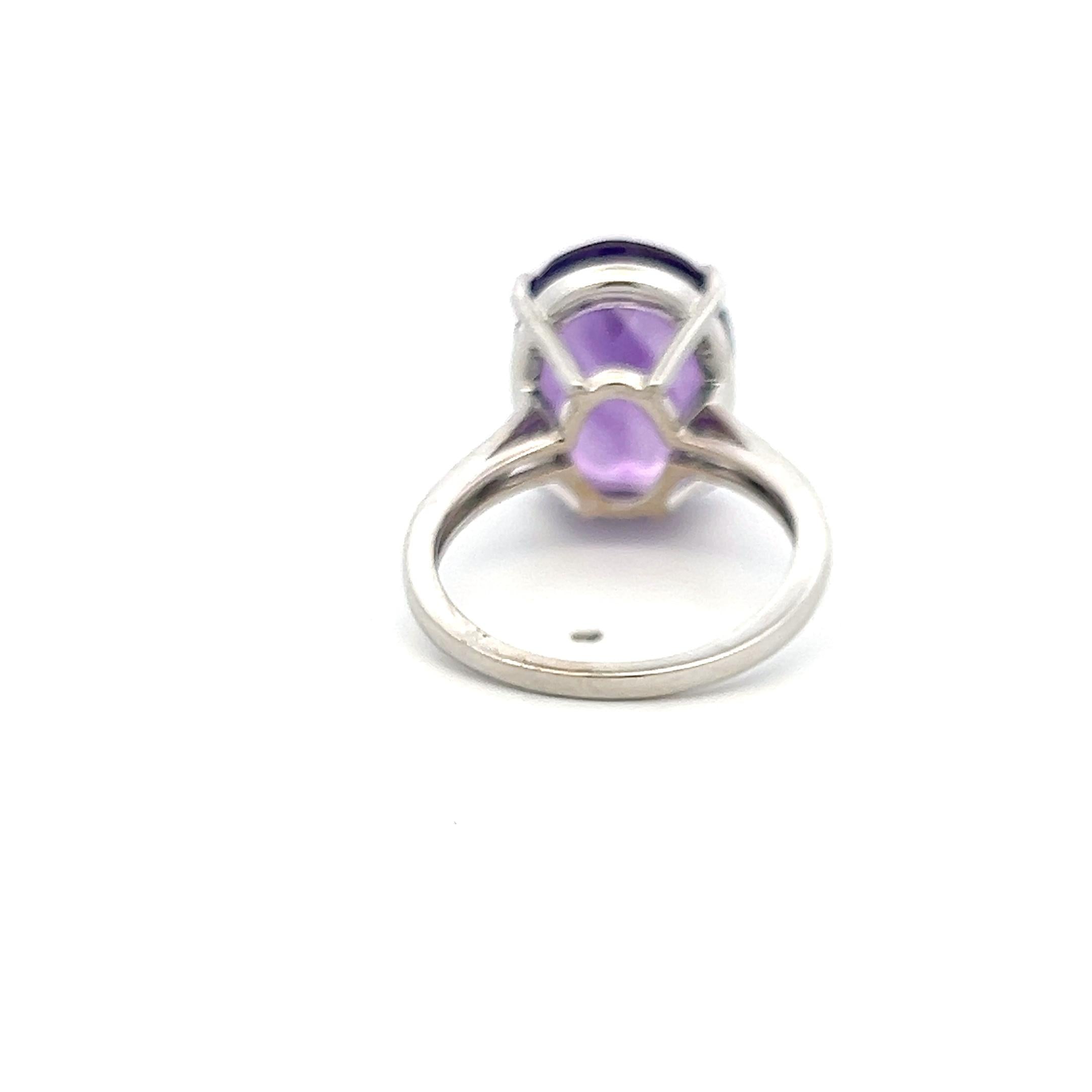 14K WG Cocktail Ring with 0.05 Ct Round Diamond & 9.11 Ct Oval Amethyst Size 7.5