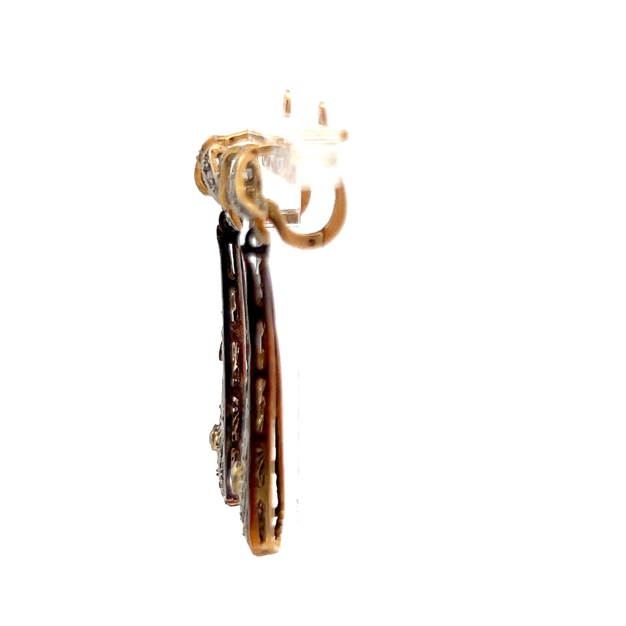Antique 18K Yellow Gold Dangling Earrings with 0.65 Carat Round I-VS Diamonds