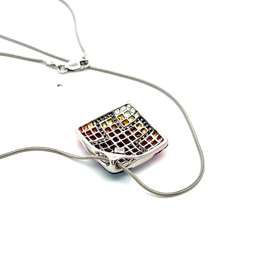 18K WG Pendant Necklace with 0.28 Carat Round G-VS Diamonds 3.84 Carat Sapphire