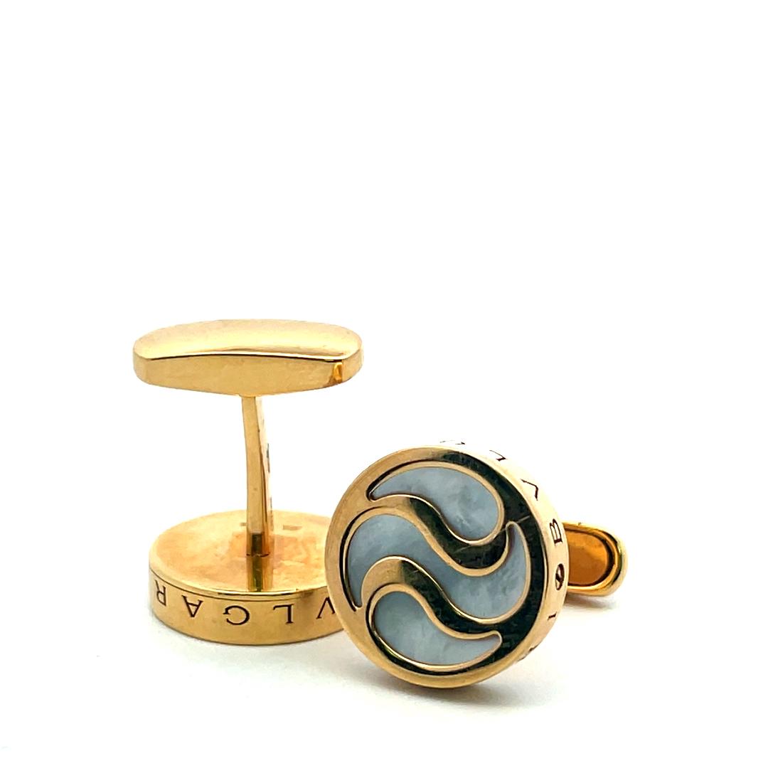 Bvlgari Vintage 18K Yellow Gold with mother of Pearl Locking Cufflinks