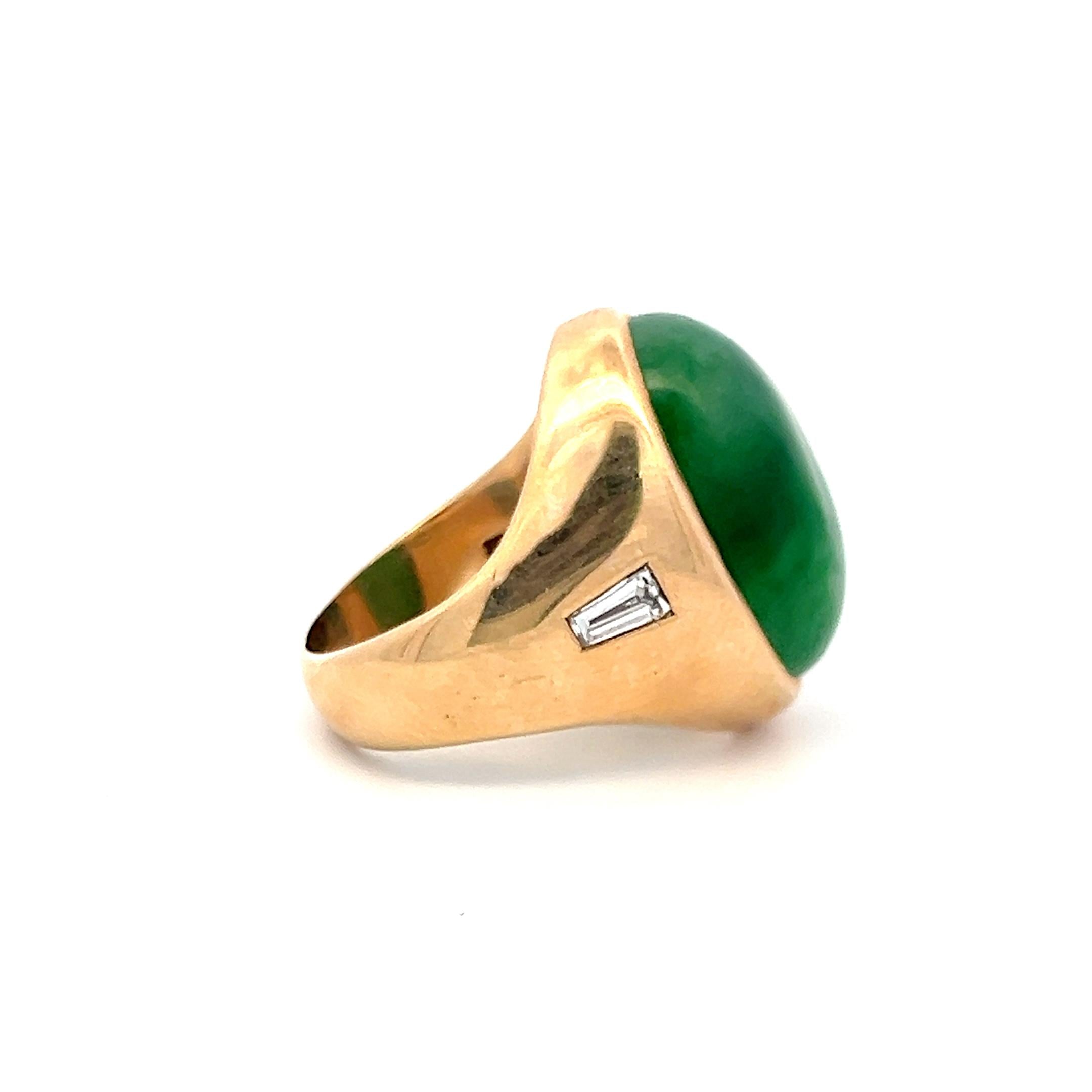 18K YG Cocktail Ring with 0.3 Ct Tapered Baguette Diamonds & 16.5 Ct Jade Size 7