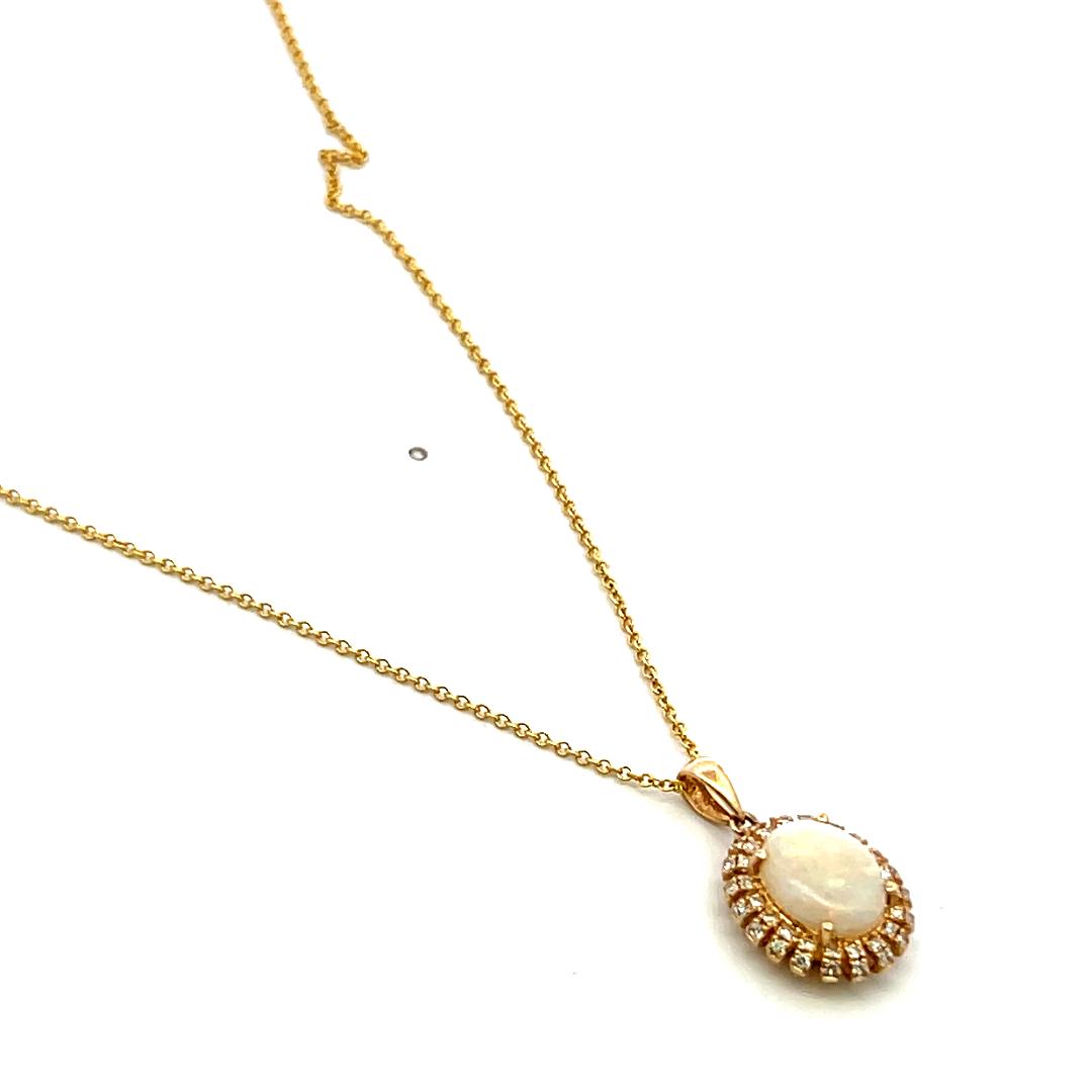 Effy 14K YG Pendant Necklace with 0.19 Carat Round Diamonds & 1.4 Carat Opal