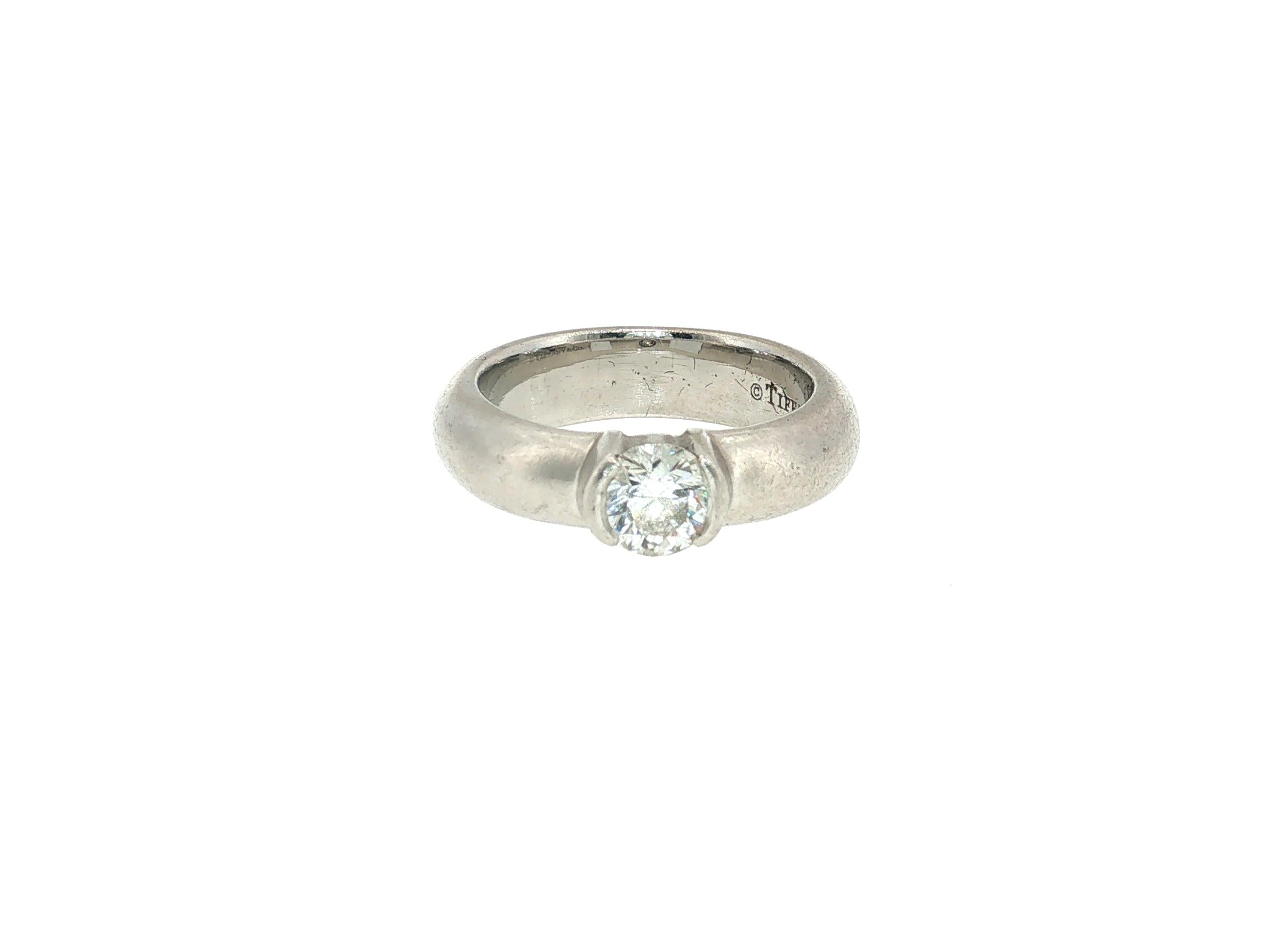 Tiffany & Co Platinum Engagement Ring with 0.54 Carat Round H VS1 Diamond