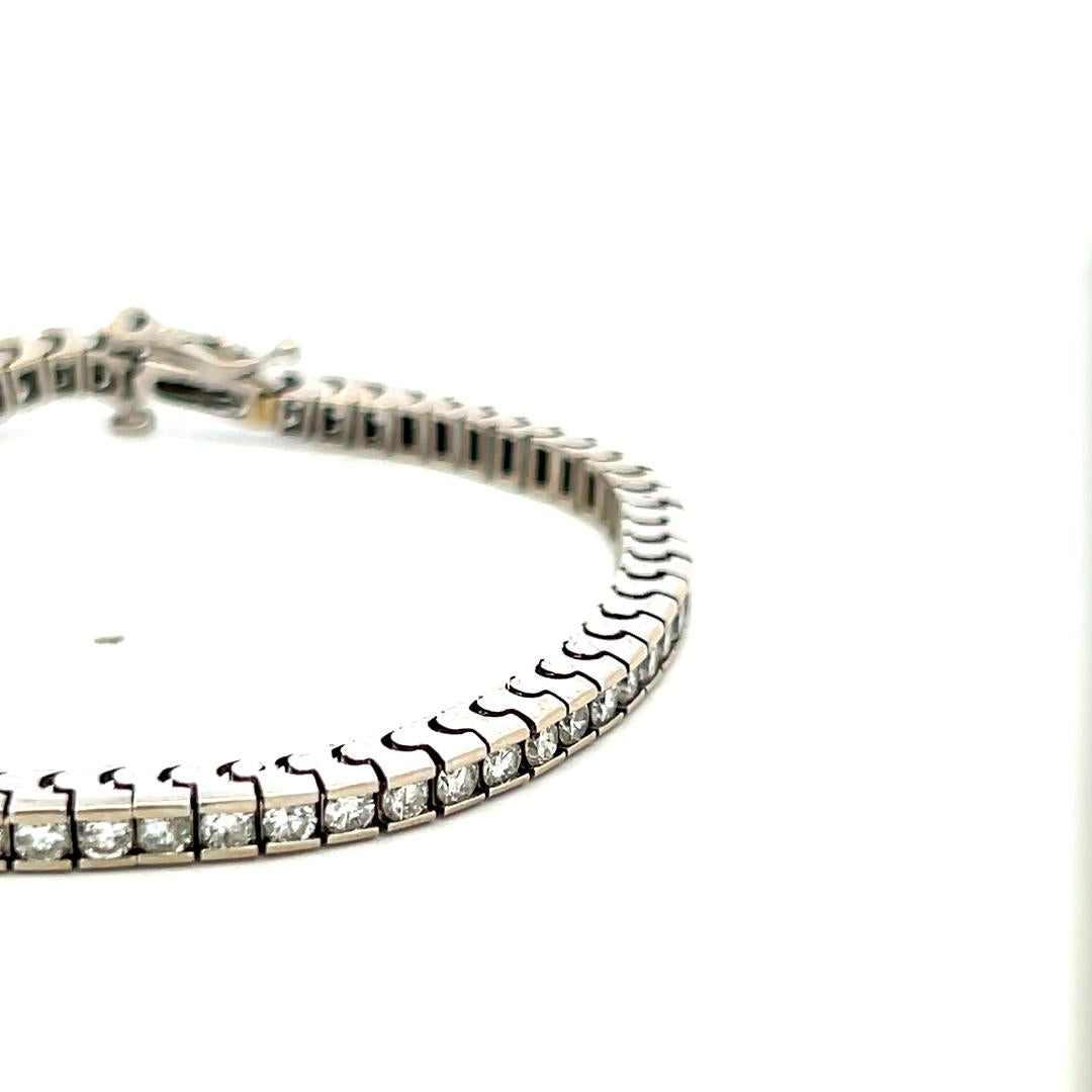 Vintage 14K White Gold Tennis Bracelet with 3.3 Carat Round G-I1 Diamonds
