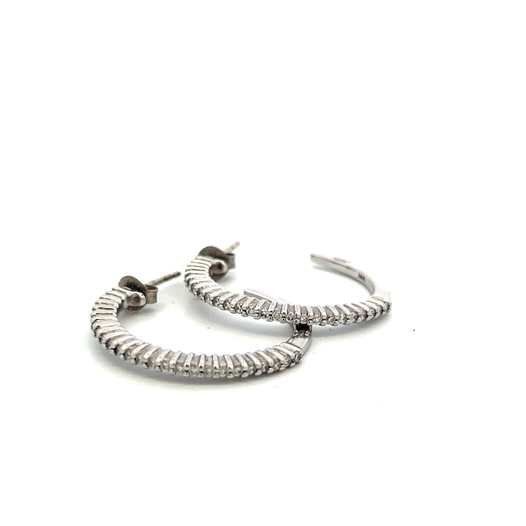Vintage 18K White Gold C-Hoop Earrings with 0.5 Carat Round H-SI Diamonds