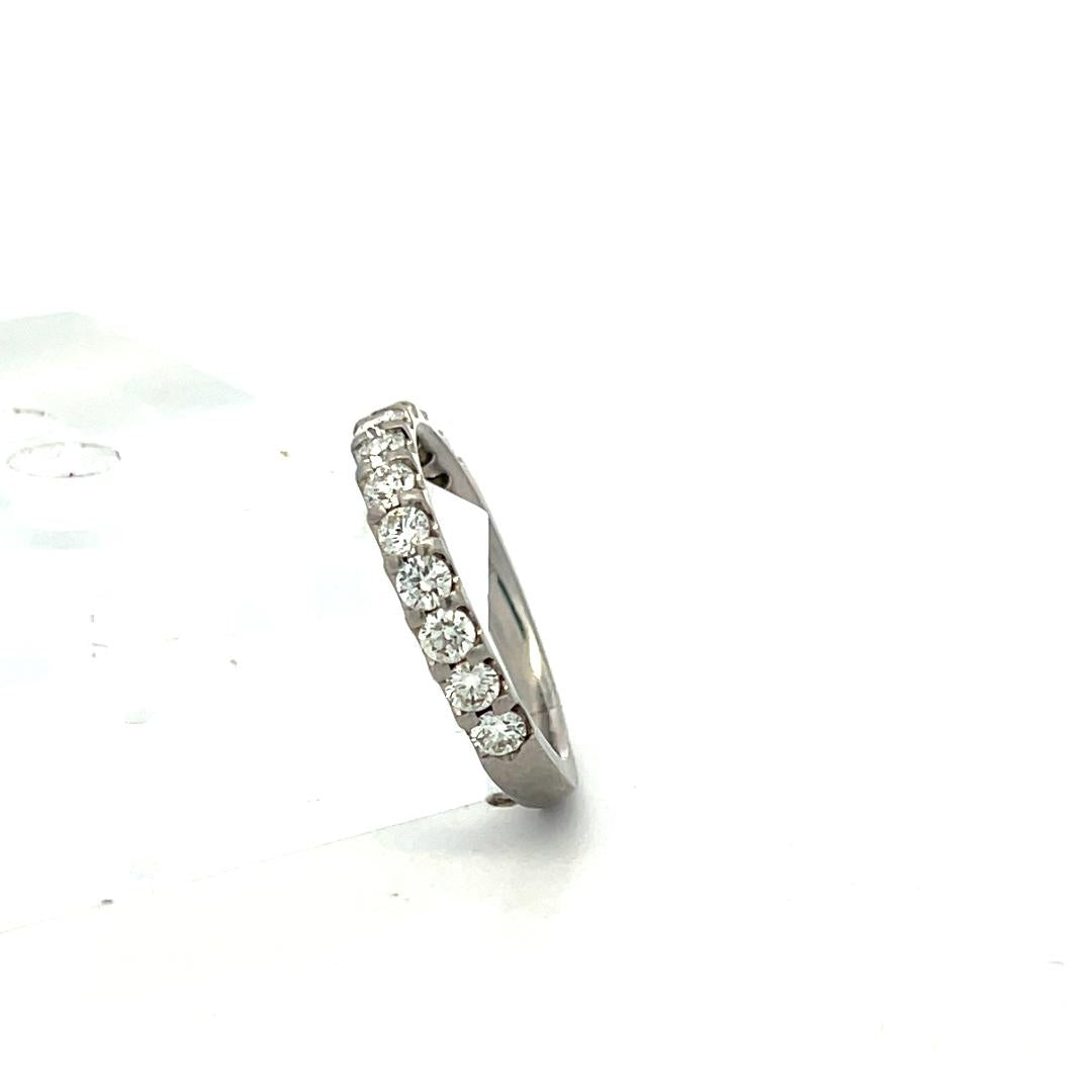 Vintage Platinum Half-Eternity Ring with 0.48 Carat Round H-VS Diamond Size 5.25