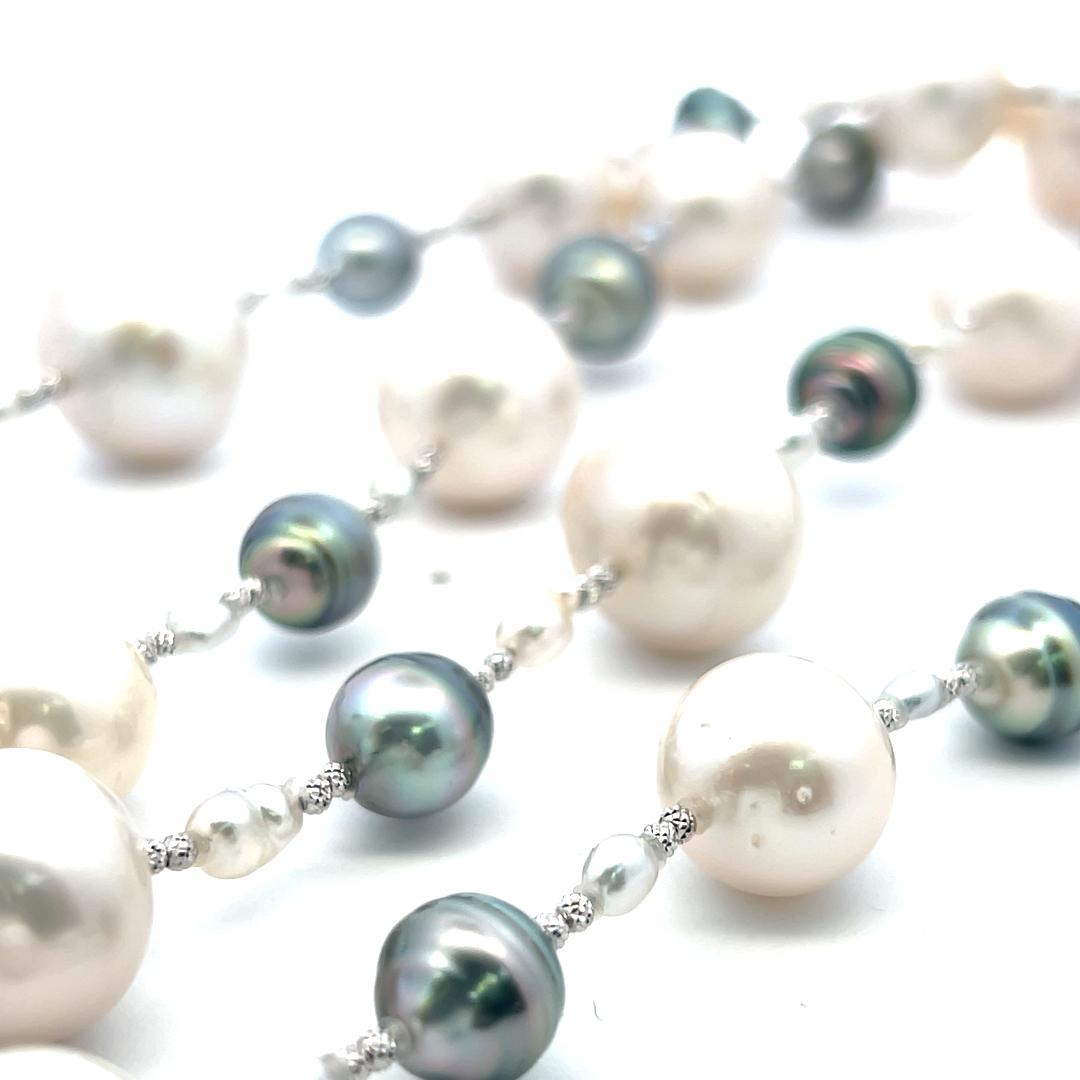 Vintage 18K White Gold Beaded Necklace with White and Titanium Pearls 152.8g