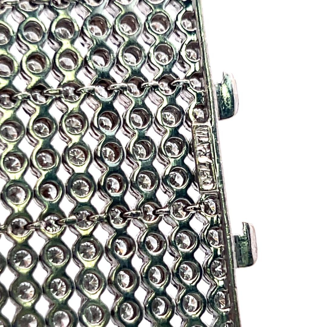 Vintage 18K White Gold Link Bracelet with 23.4 Carat Round F VS Diamonds