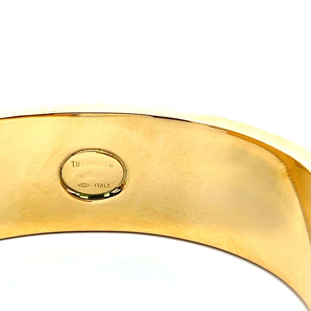 Tiffany & Co 18 Karat Yellow Gold Atlas Bangle Bracelet Size 6.75