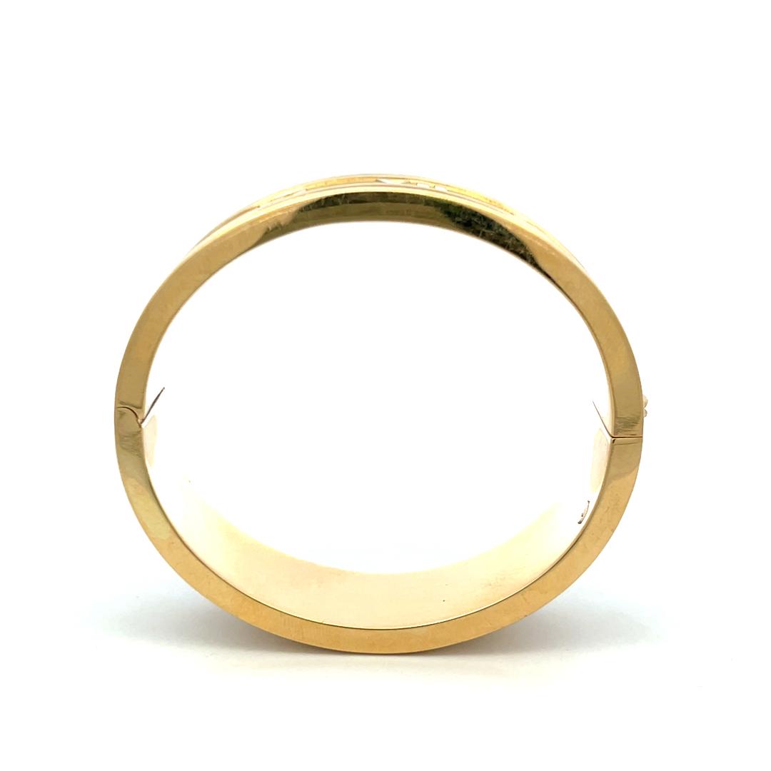 Tiffany & Co 18 Karat Yellow Gold Atlas Bangle Bracelet Size 6.75