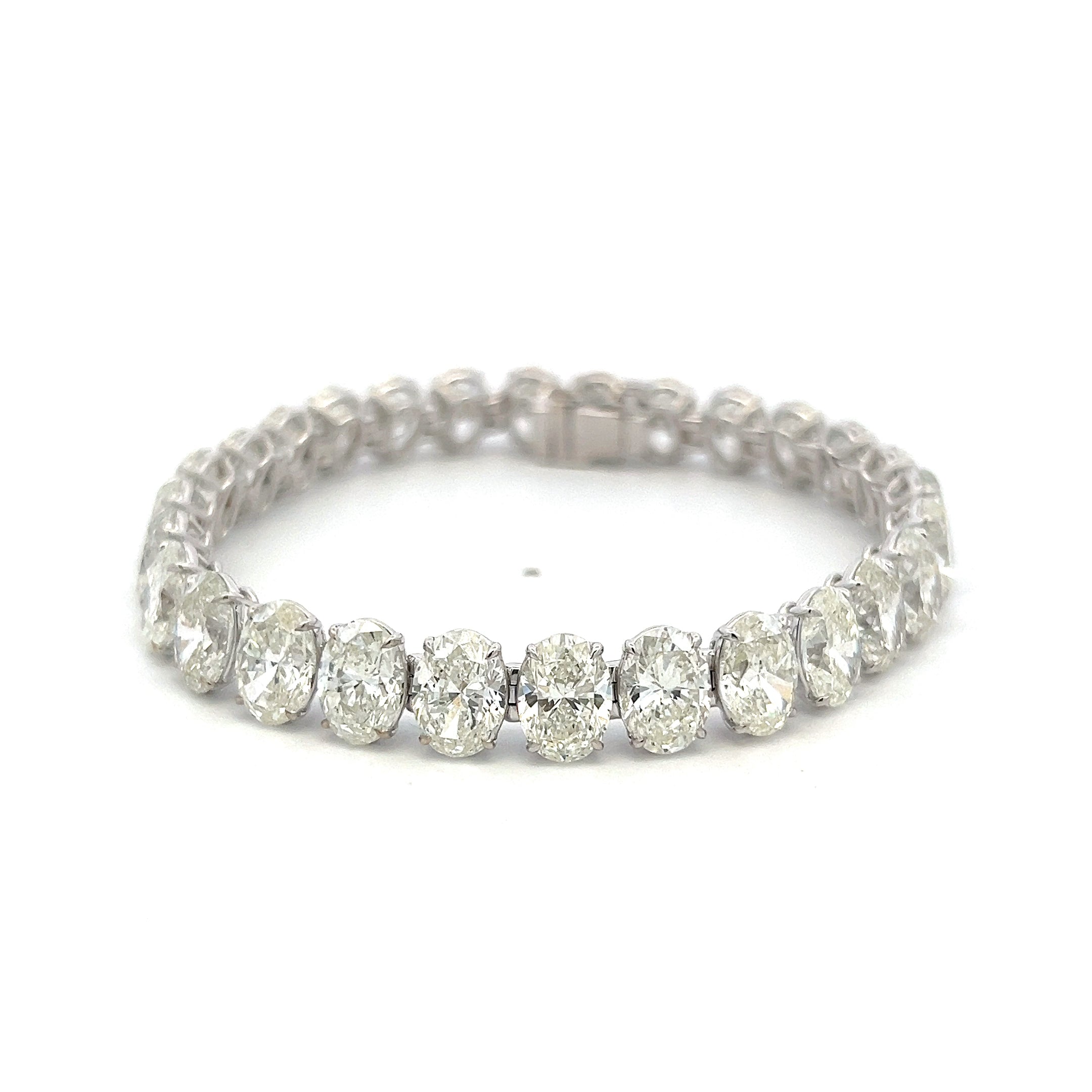 Loose 1.5 Ct Oval Shape Diamond J-SI1 with GIA Certificate