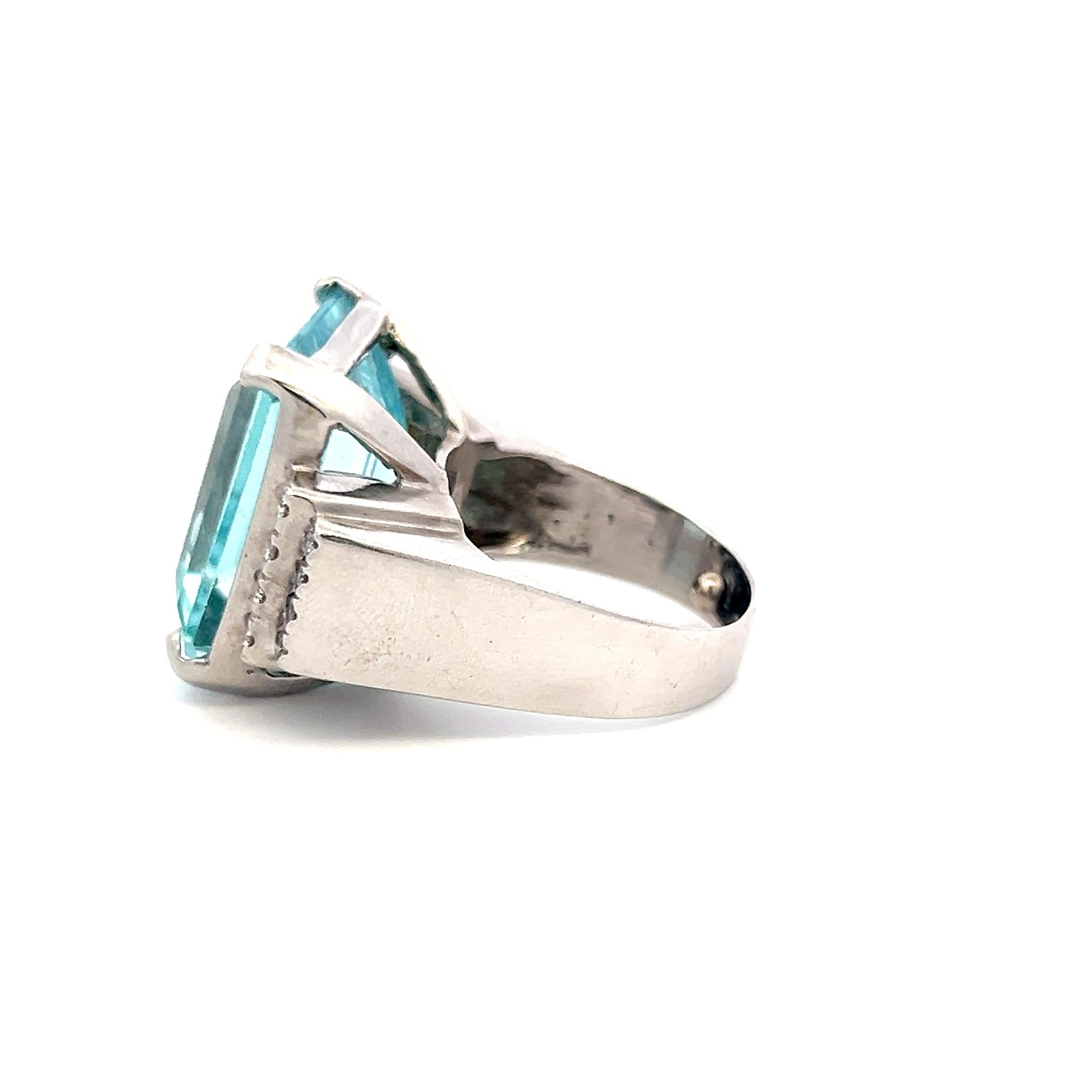 14K White Gold Cocktail Ring with 0.48ct Round Diamonds & Aquamarine Size 6.25