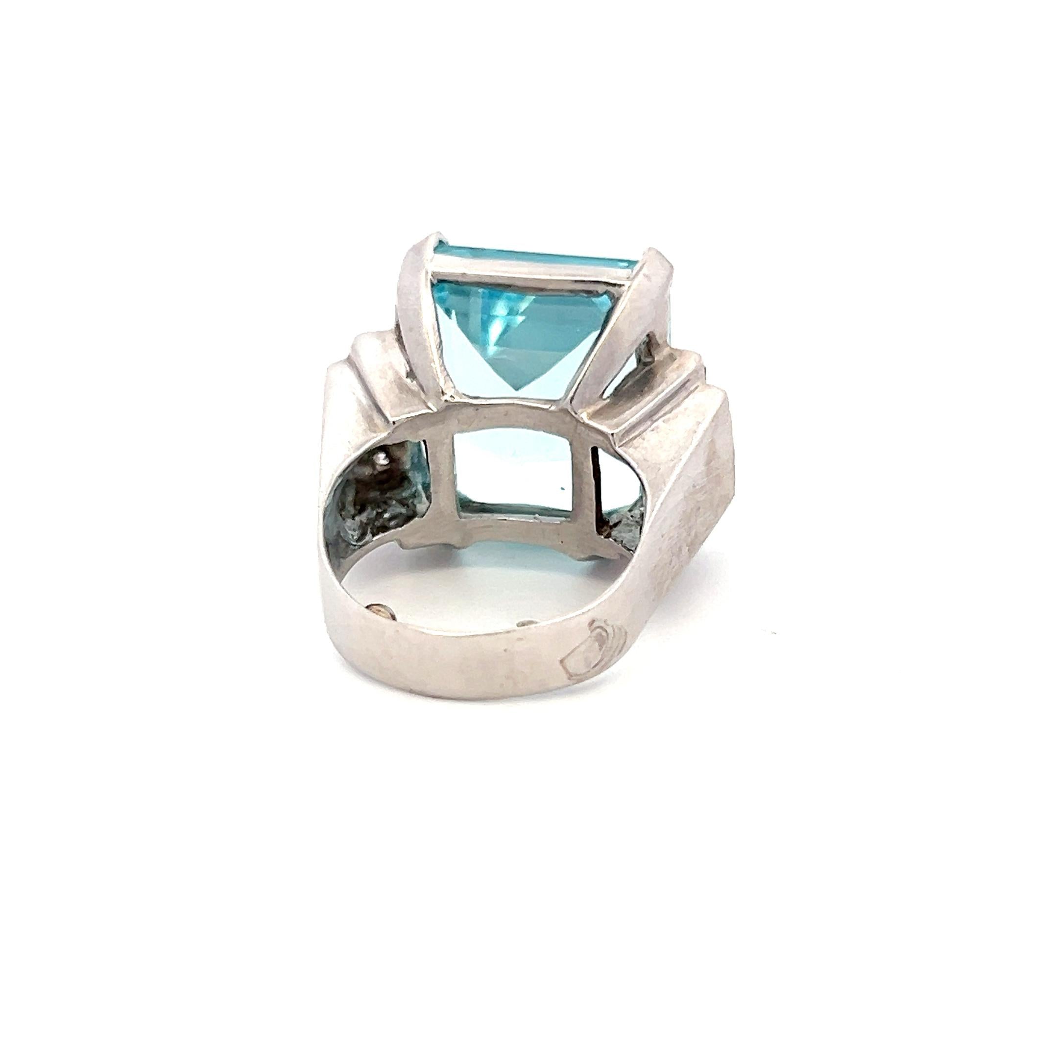 14K White Gold Cocktail Ring with 0.48ct Round Diamonds & Aquamarine Size 6.25