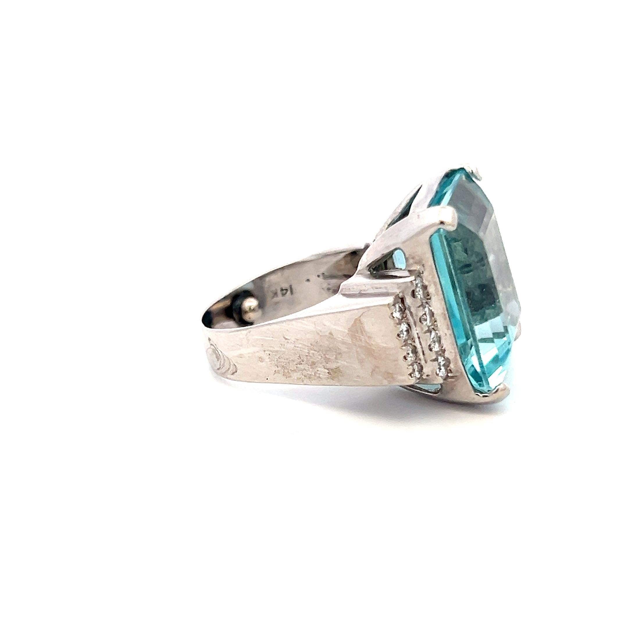 14K White Gold Cocktail Ring with 0.48ct Round Diamonds & Aquamarine Size 6.25