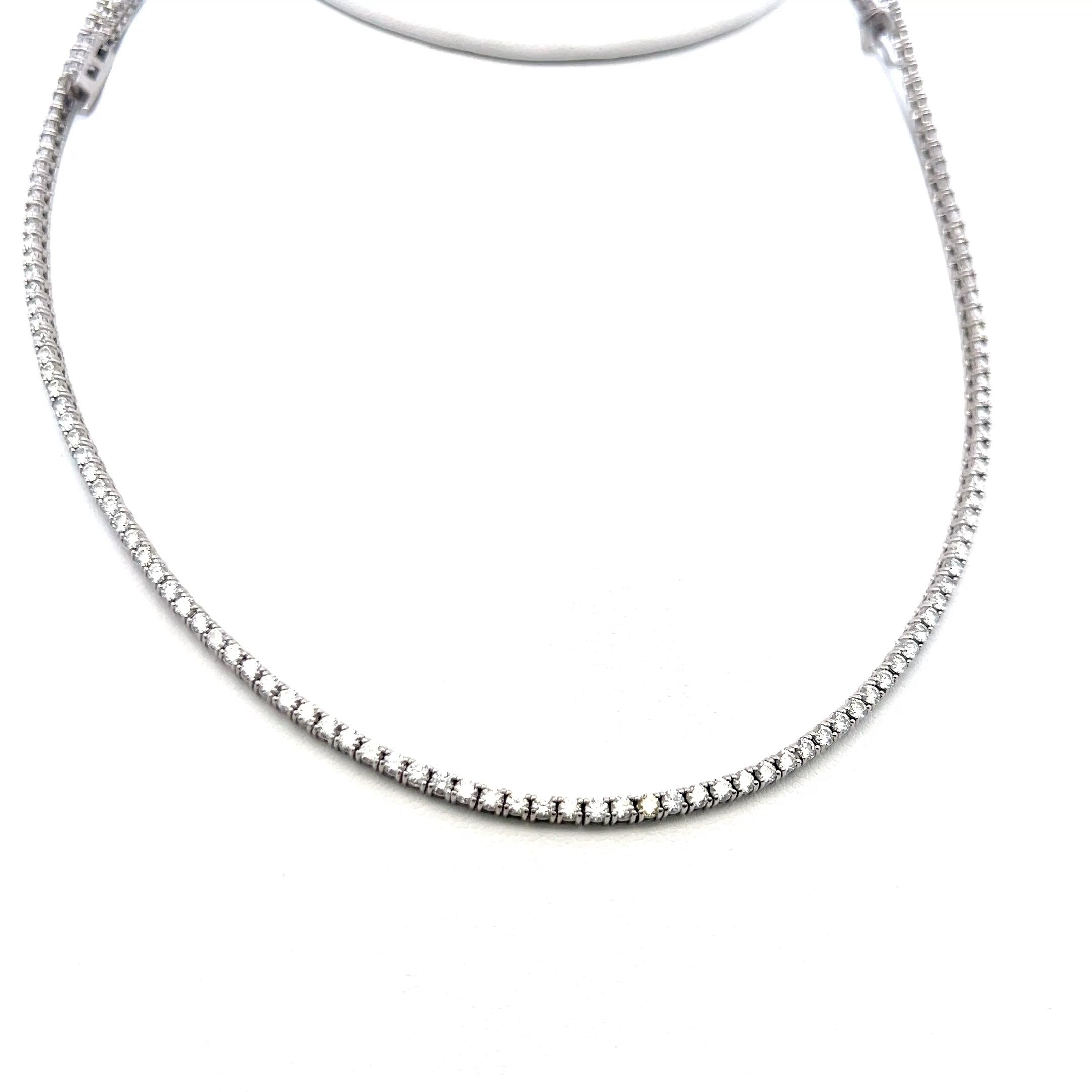 Vintage 18 Karat White Gold Tennis Necklace with 9 Carat Round H-VS Diamonds