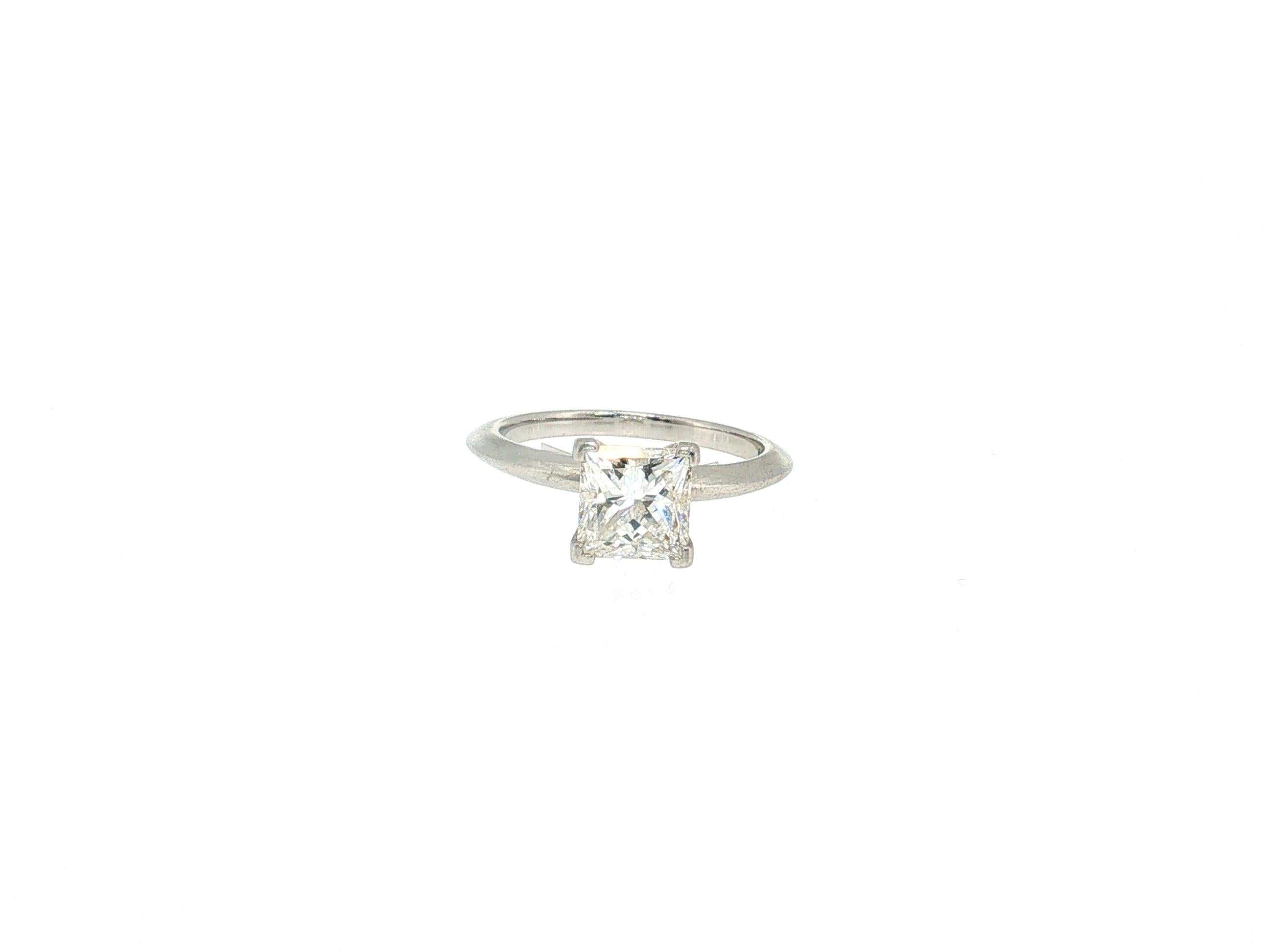 Tiffany & Co Platinum Engagement Ring 1.59 Carat Princess Cut Diamond Size 6