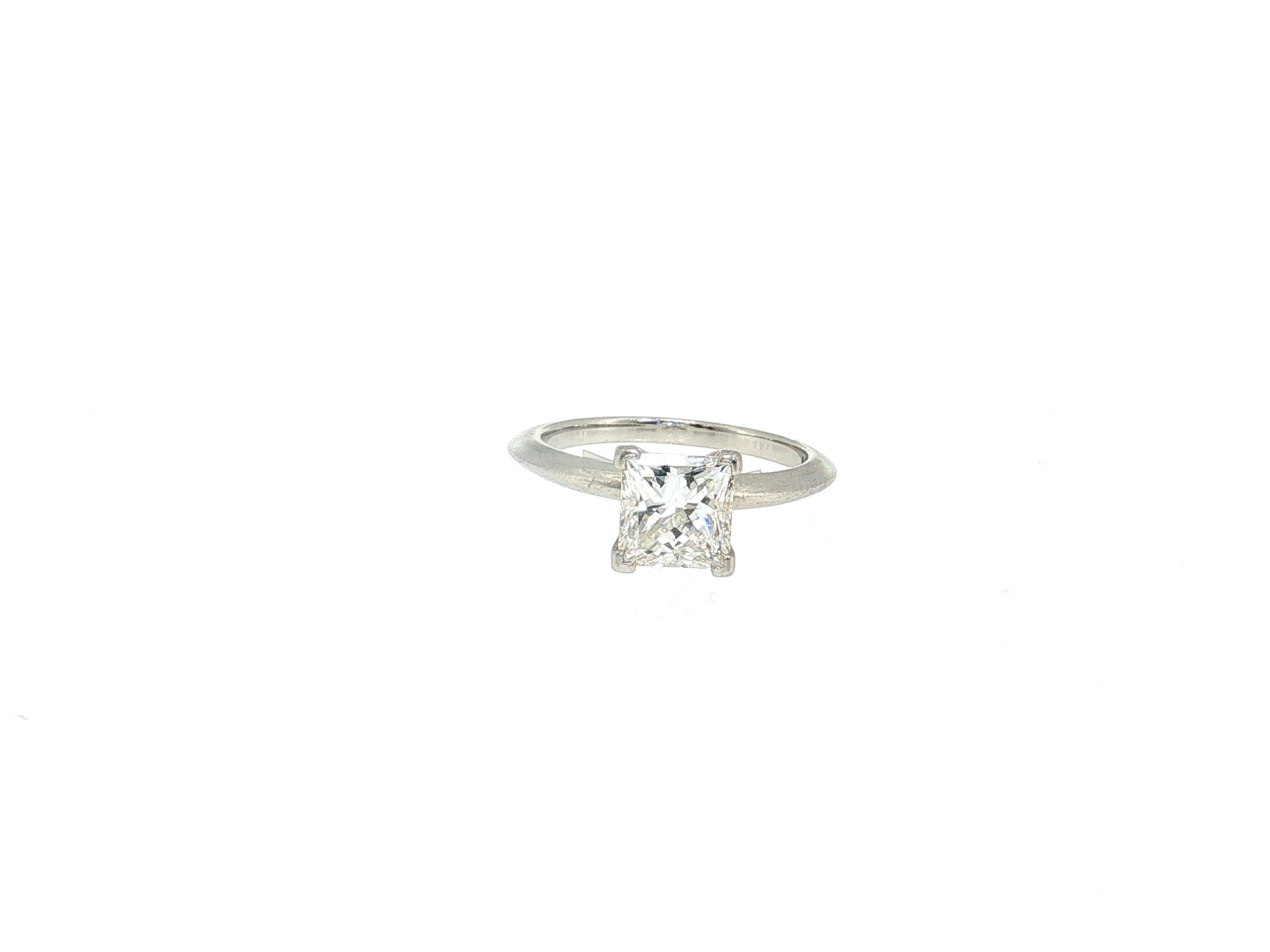 Tiffany & Co Platinum Engagement Ring 1.59 Carat Princess Cut Diamond Size 6