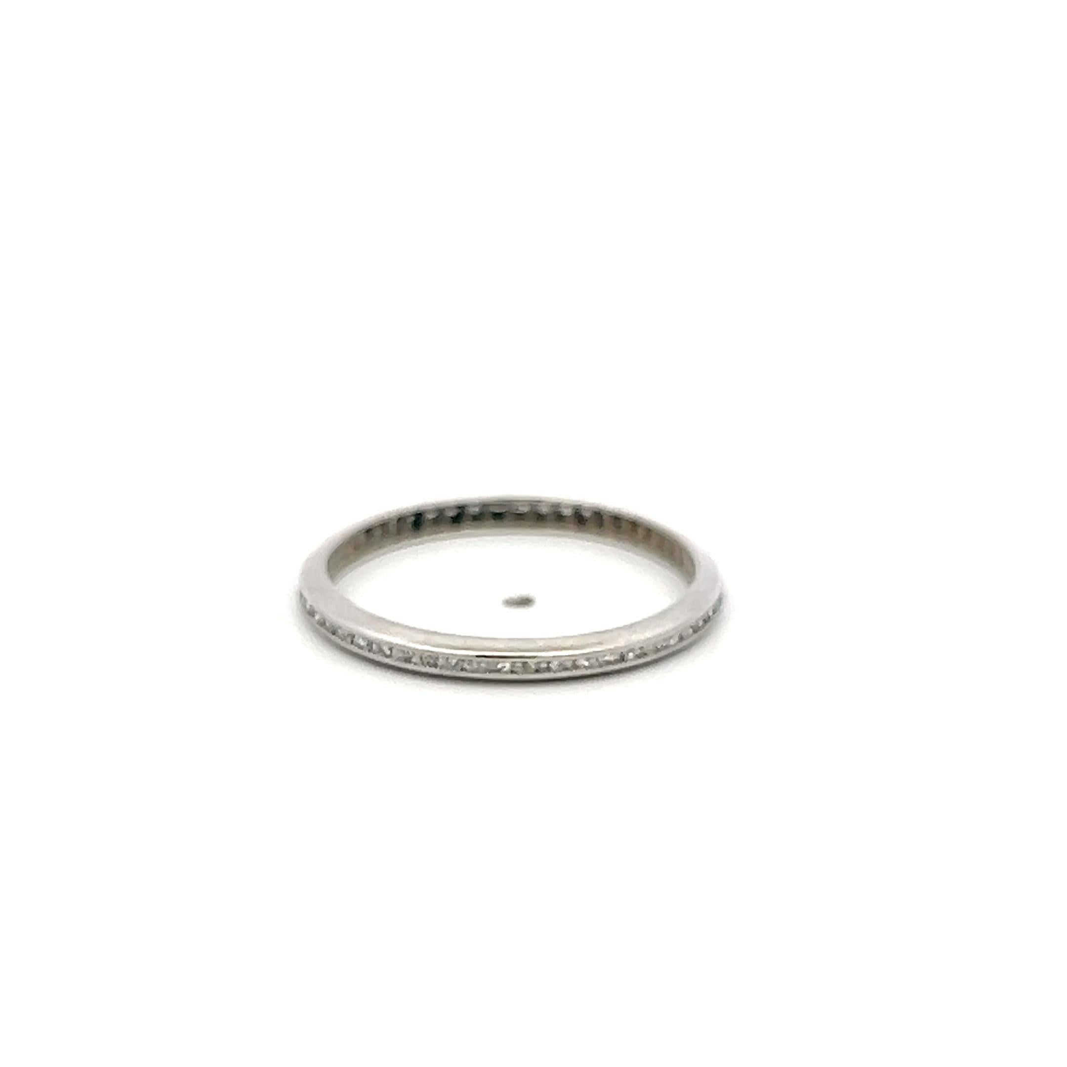 Vintage Platinum Eternity Band Ring with 0.21 Ct Round G-VS2 Diamonds Size 5.75