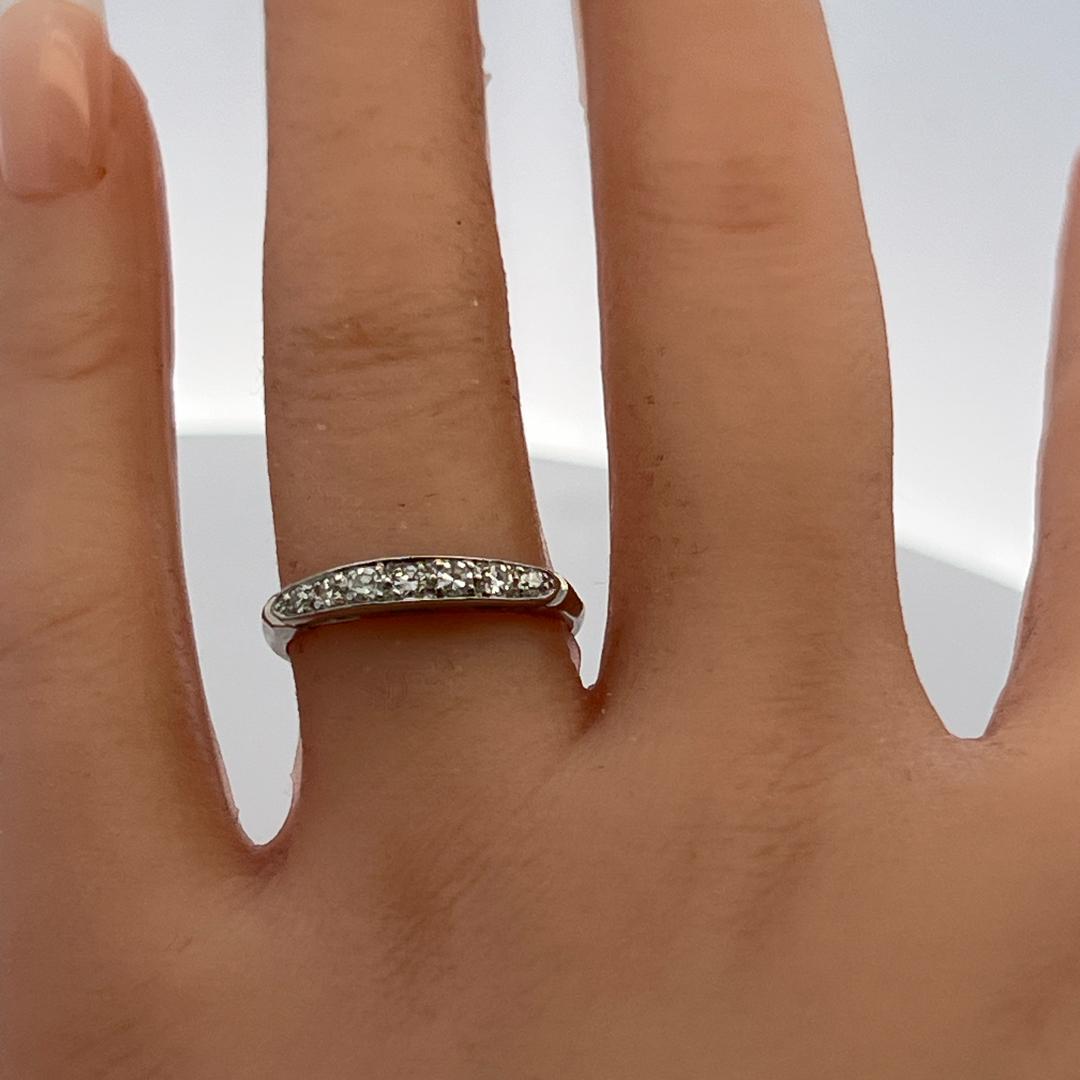Platinum Band Ring with 0.2 Carat Circular Brilliant Cut I-VS Diamonds Size 7