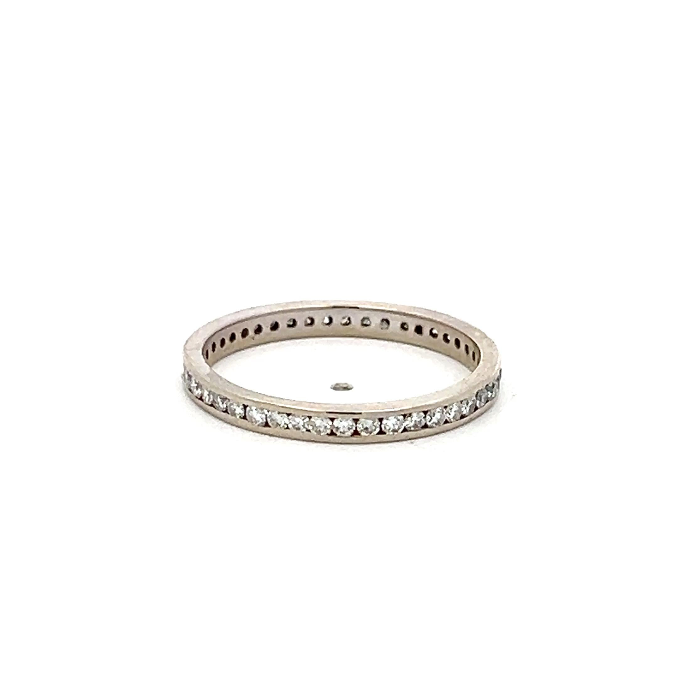 Platinum Eternity Band Ring with 0.72 Carat Round G VS Diamonds Size 8