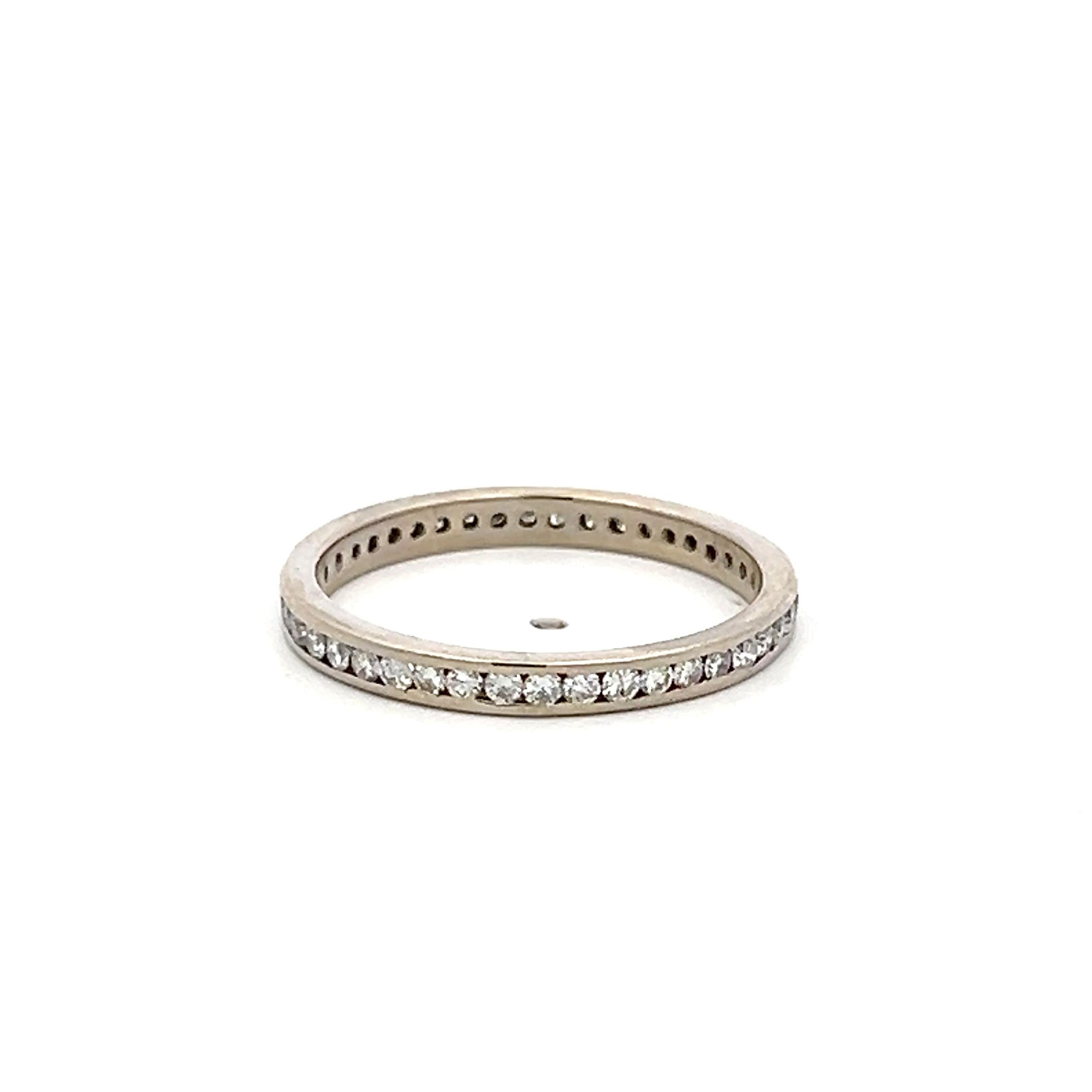 Platinum Eternity Band Ring with 0.72 Carat Round G VS Diamonds Size 8