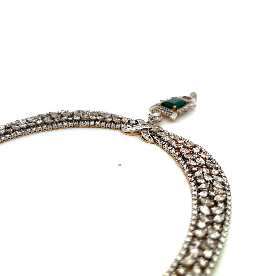 18K Yellow Gold Collar Necklace with 29.68 Carat Mixed Diamonds & 7.75ct Emerald