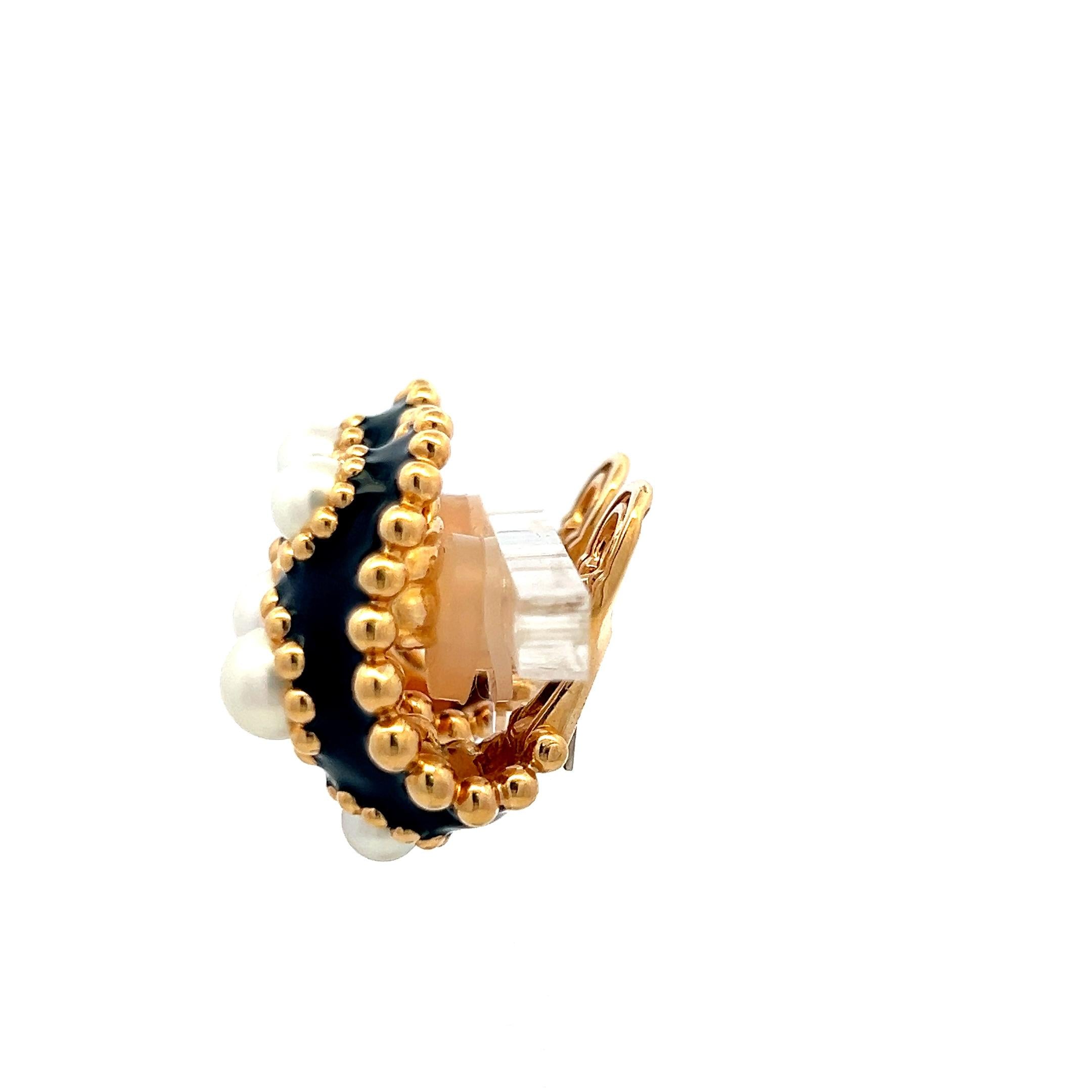Chanel Vintage 18K Yellow Gold Clip-On Earrings with 4.75-6.35 MM Pearls