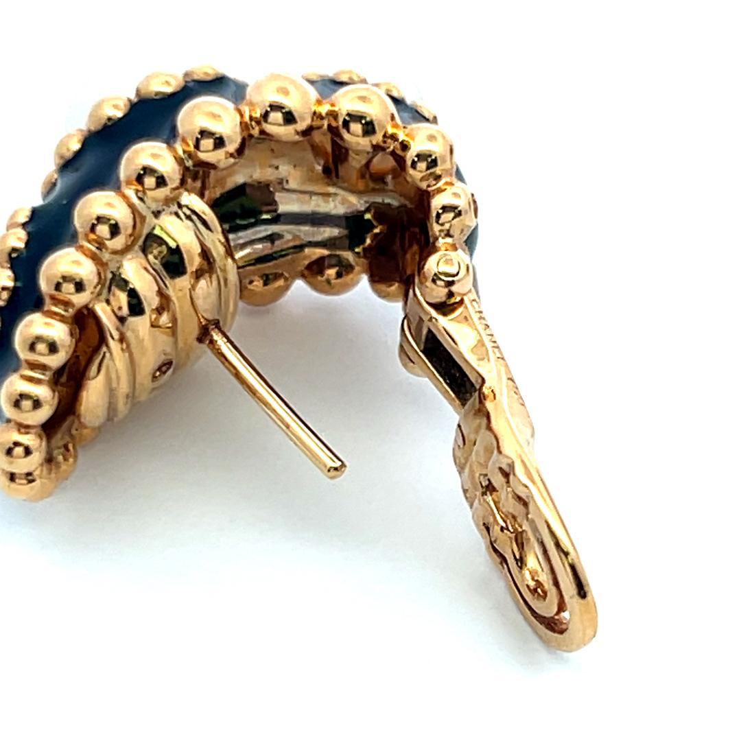 Chanel Vintage 18K Yellow Gold Clip-On Earrings with 4.75-6.35 MM Pearls