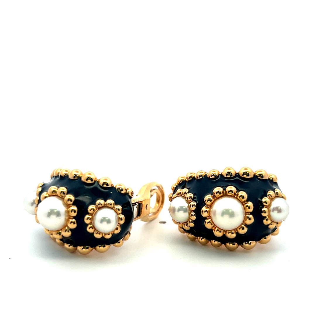 Chanel Vintage 18K Yellow Gold Clip-On Earrings with 4.75-6.35 MM Pearls