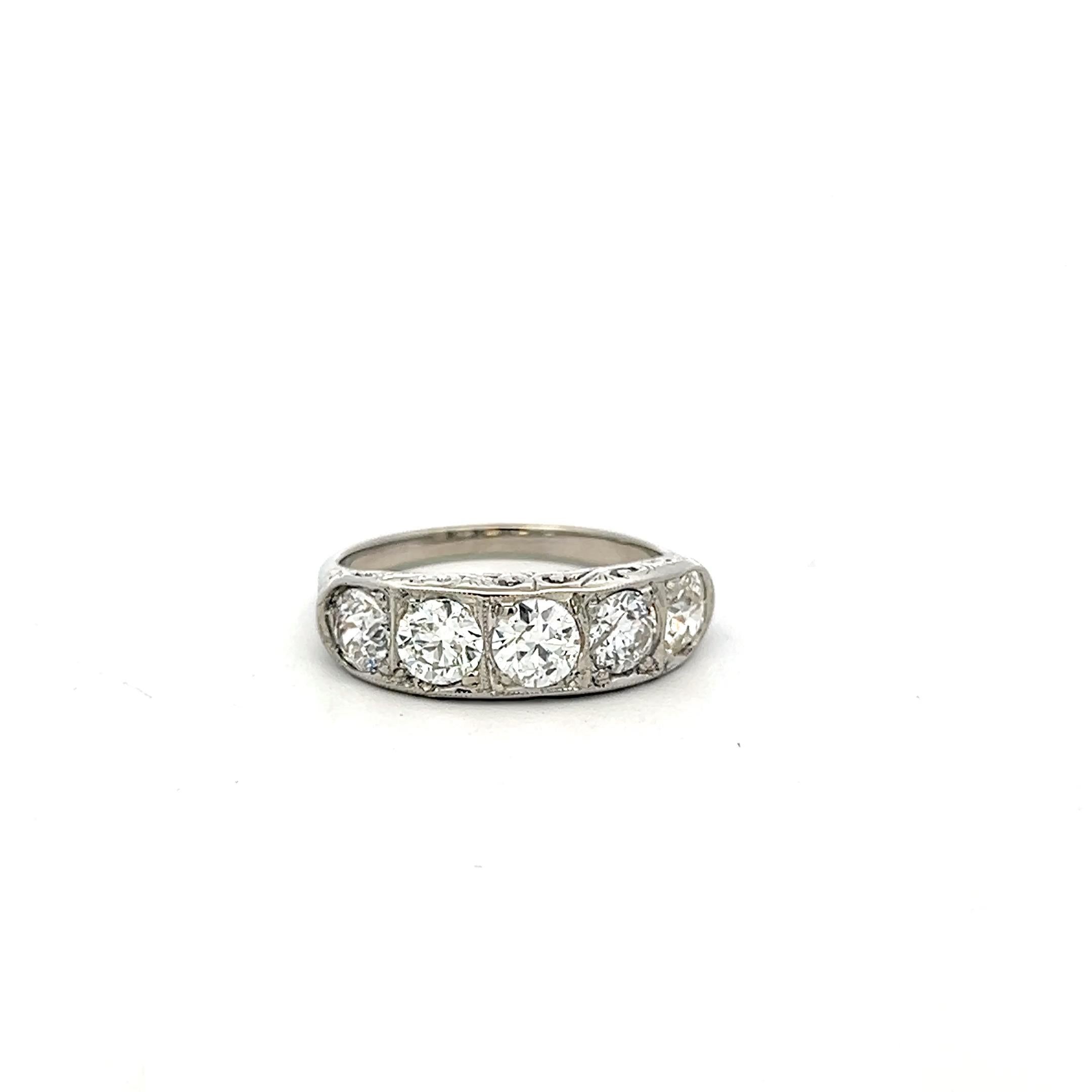 Platinum Band Ring with 1.55 Carat Old European Cut I-SI1 Diamonds Size 6