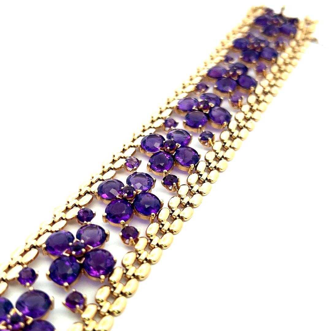 Vintage 14K Yellow Gold Link Bracelet with 48.15 Carat Round Amethysts 7 Inch