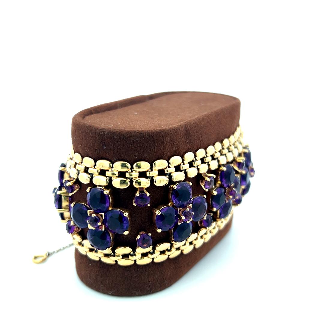 Vintage 14K Yellow Gold Link Bracelet with 48.15 Carat Round Amethysts 7 Inch