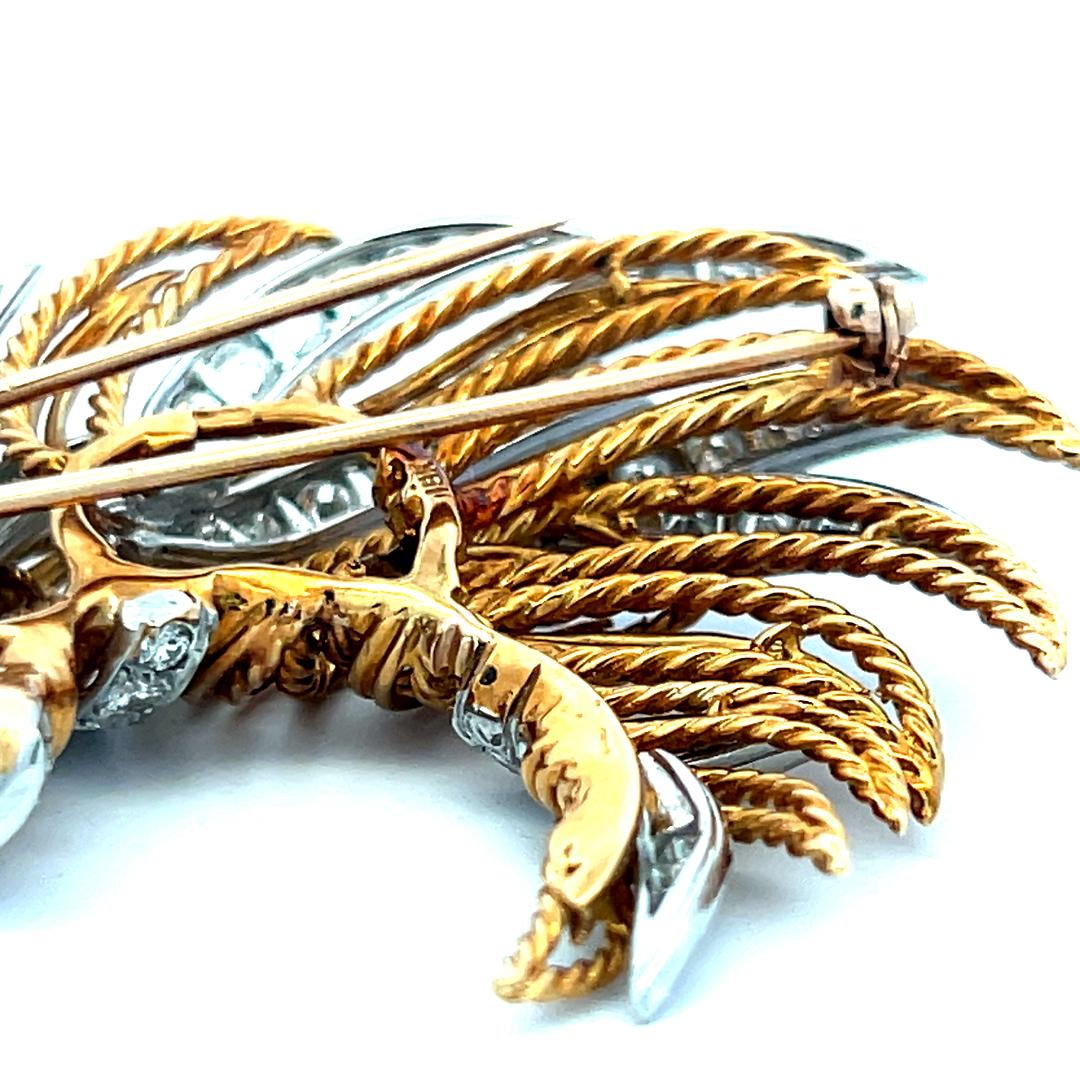 Two Tone Gold Platinum Pin Brooch with 2.2 Carat Round F VS Diamonds