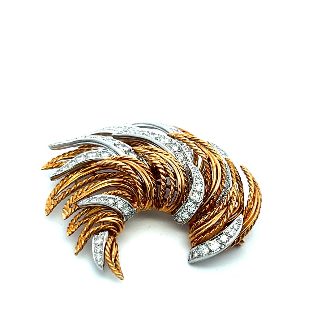 Two Tone Gold Platinum Pin Brooch with 2.2 Carat Round F VS Diamonds