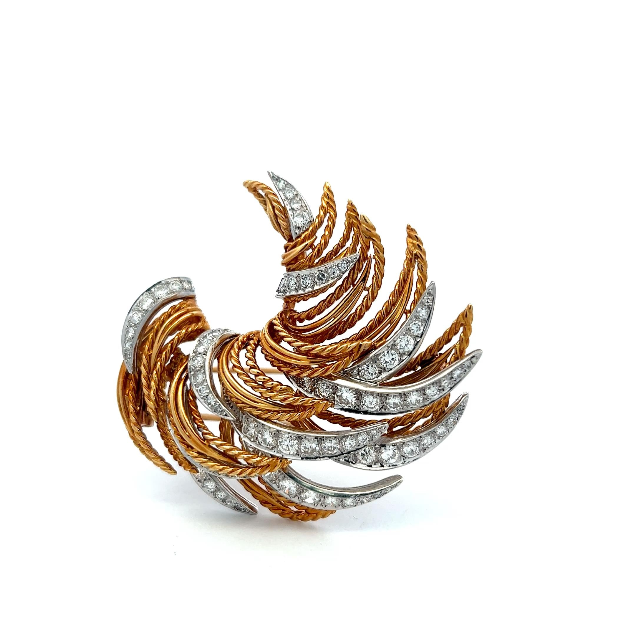Two Tone Gold Platinum Pin Brooch with 2.2 Carat Round F VS Diamonds