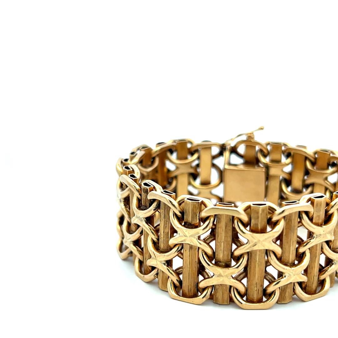 Vintage Fancy 14 Karat Yellow Gold Wide X-Link Bracelet 84.6 Grams