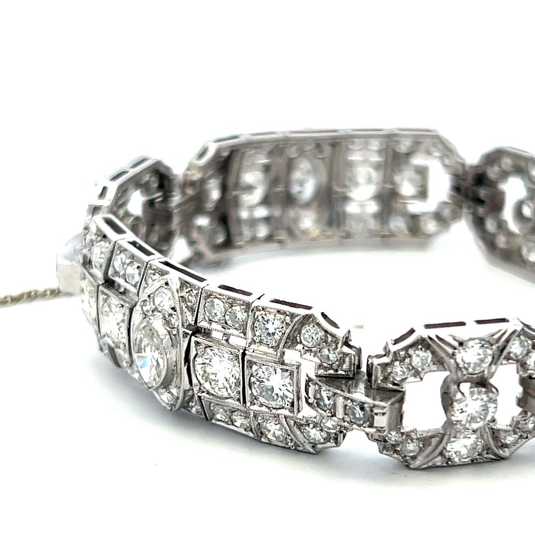 Platinum Art-Deco Bracelet with 10 Carat Mixed Cut F-VS Diamonds 6.25 Inch
