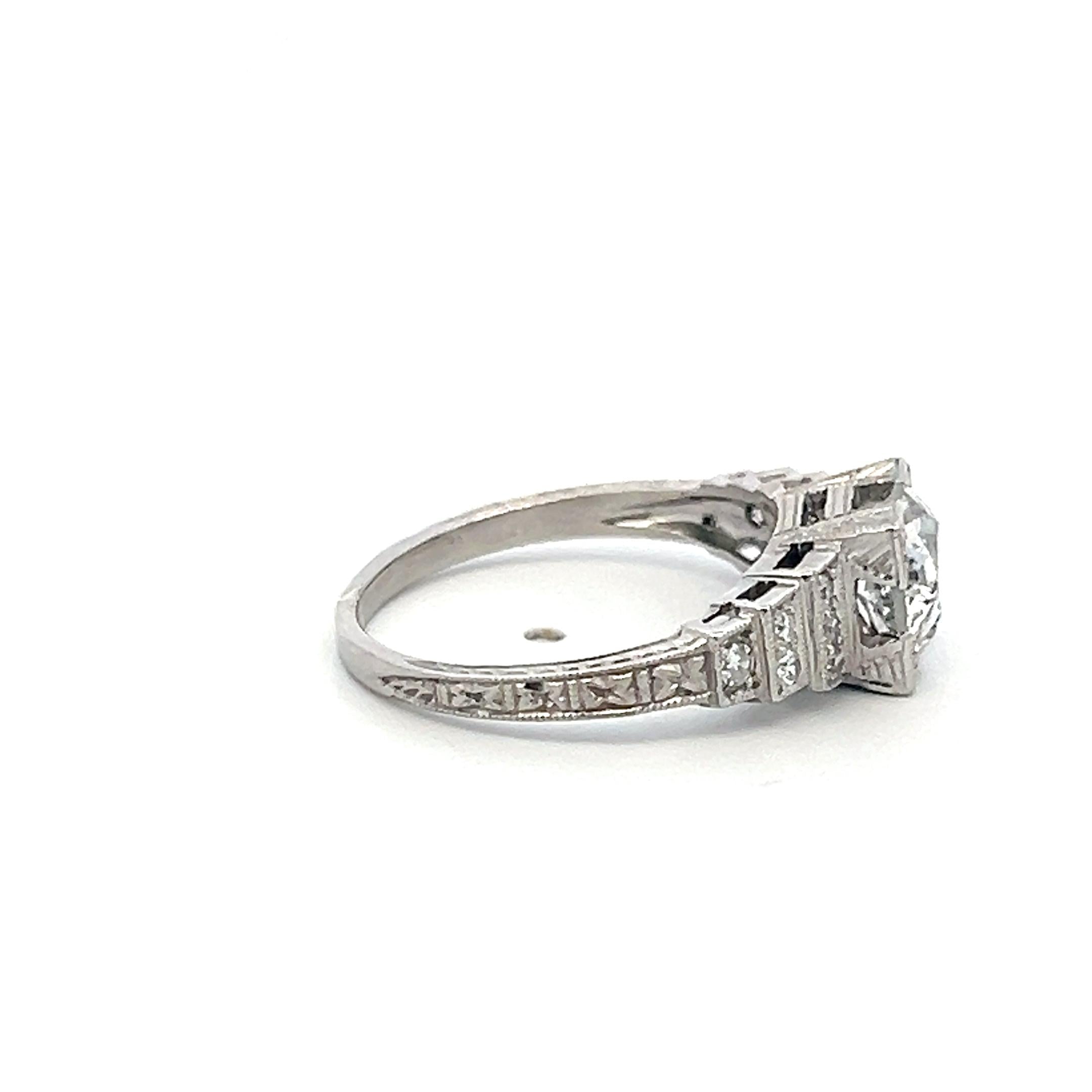 Platinum Art Deco Ring with 1.34 Carat Circular Cut Diamonds Size 5.5 G-I1 GIA