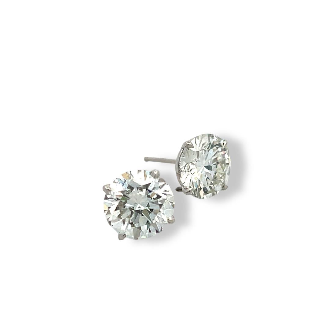 14 Karat White Gold Stud Earrings with 6.7 Carat Round Diamonds GIA  H-I SI2