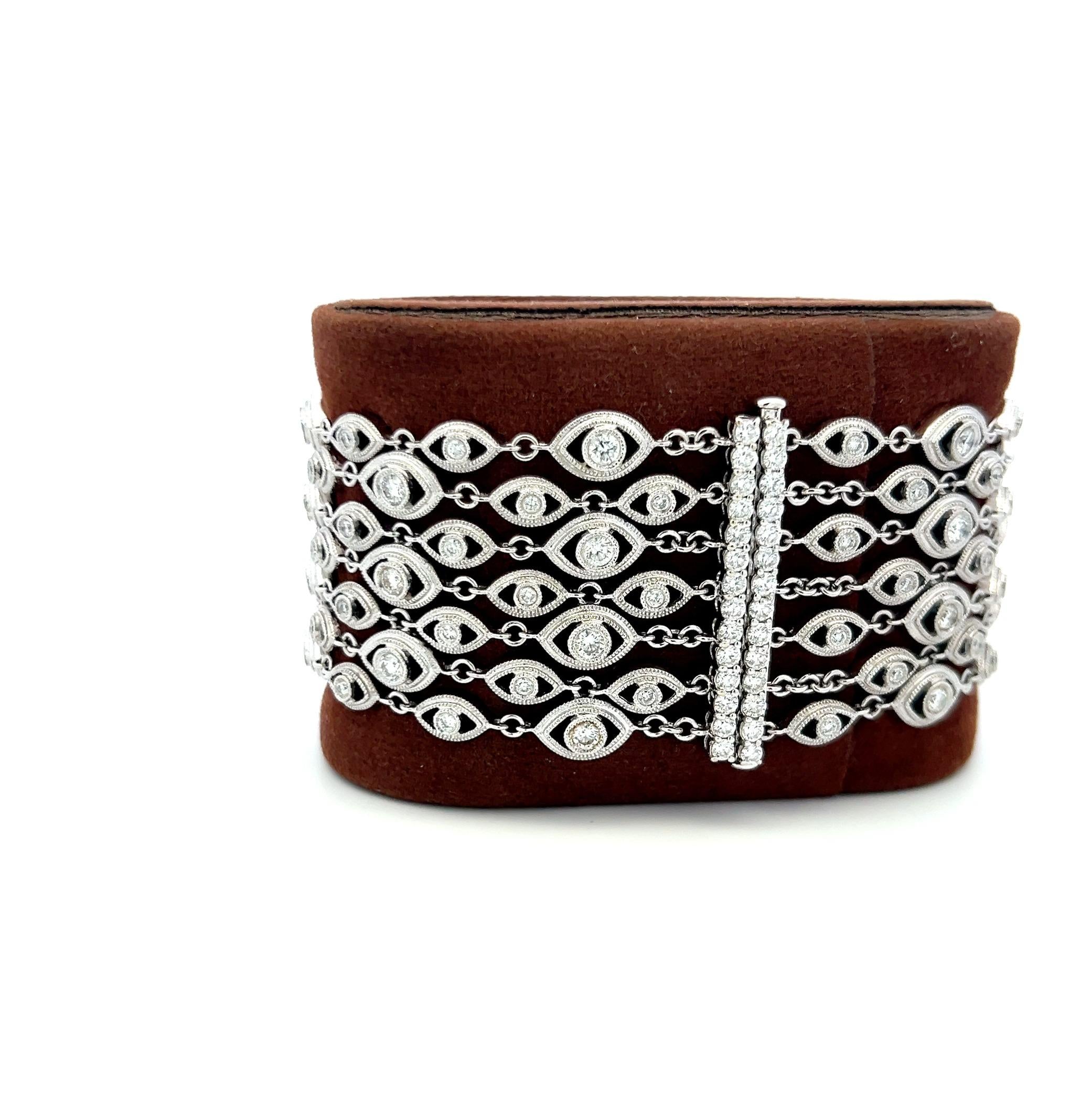 Vintage 18K White Gold Link Bracelet with 4.35 Carat Round G-SI Diamonds