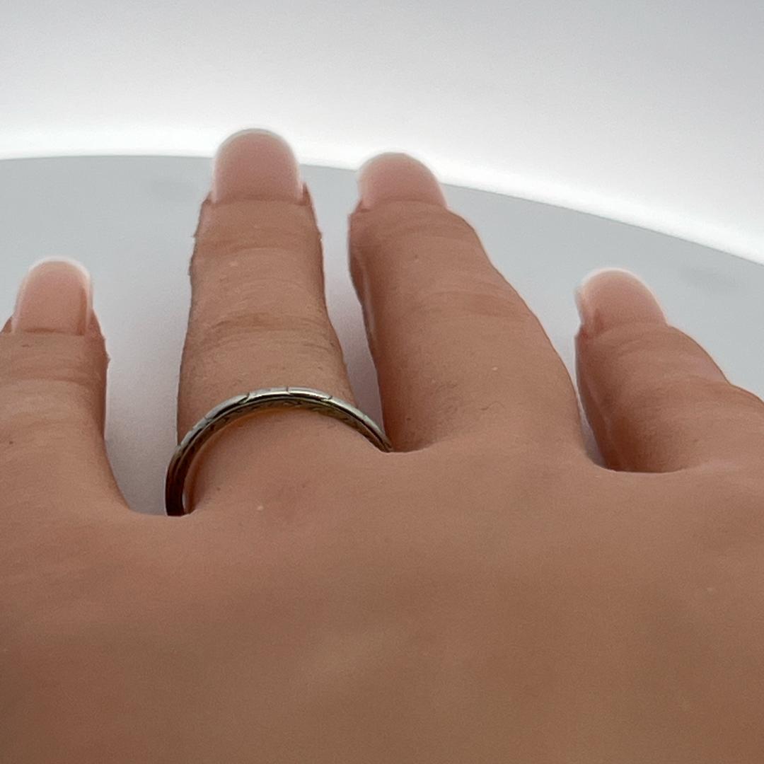 Vintage Platinum Engraved Band Ring 2.9 Grams Size 8