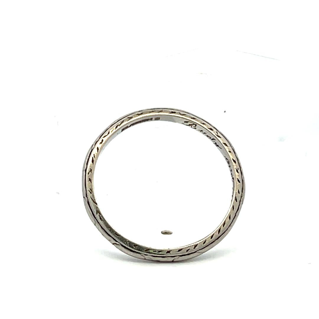 Vintage Platinum Engraved Band Ring 2.9 Grams Size 8