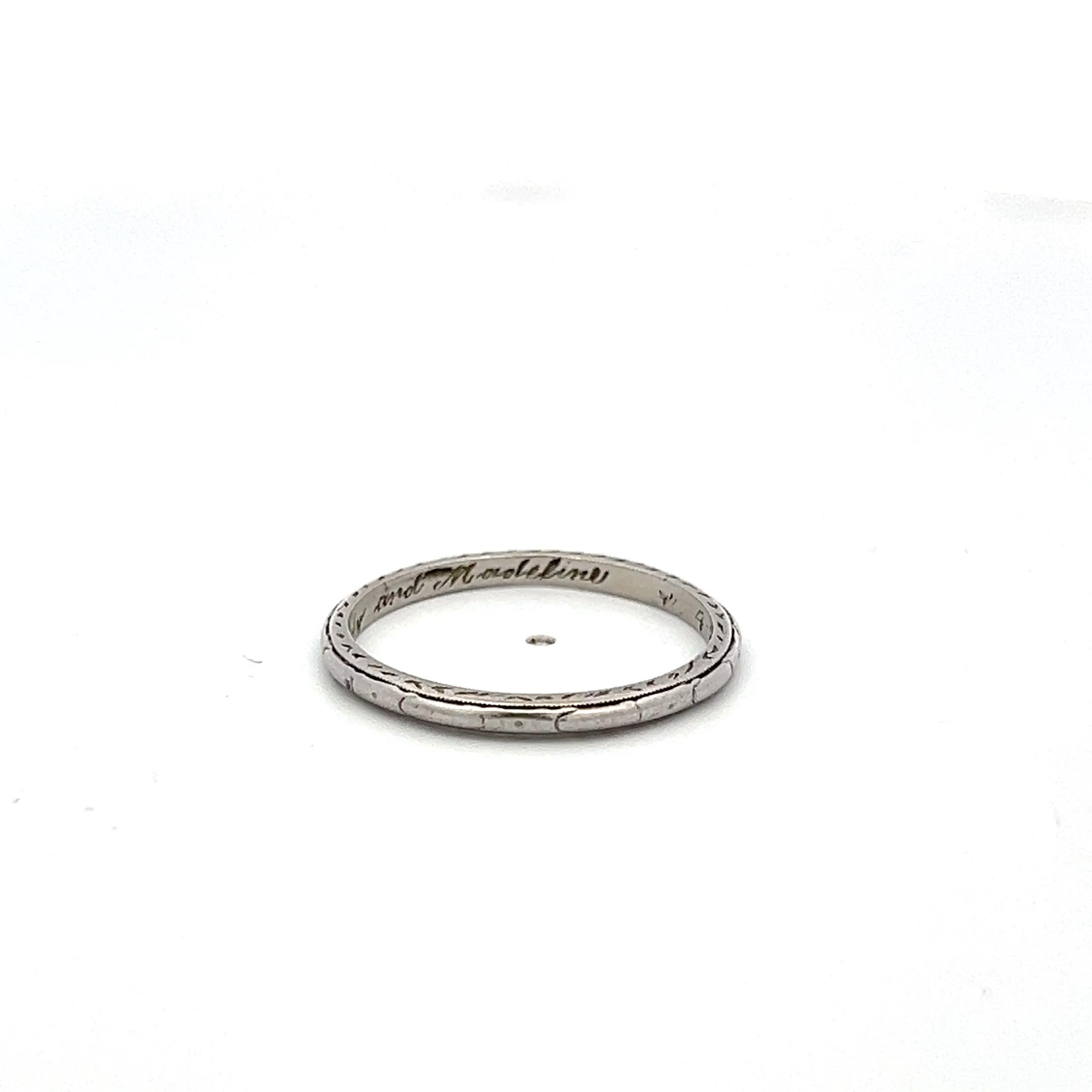 Vintage Platinum Engraved Band Ring 2.9 Grams Size 8