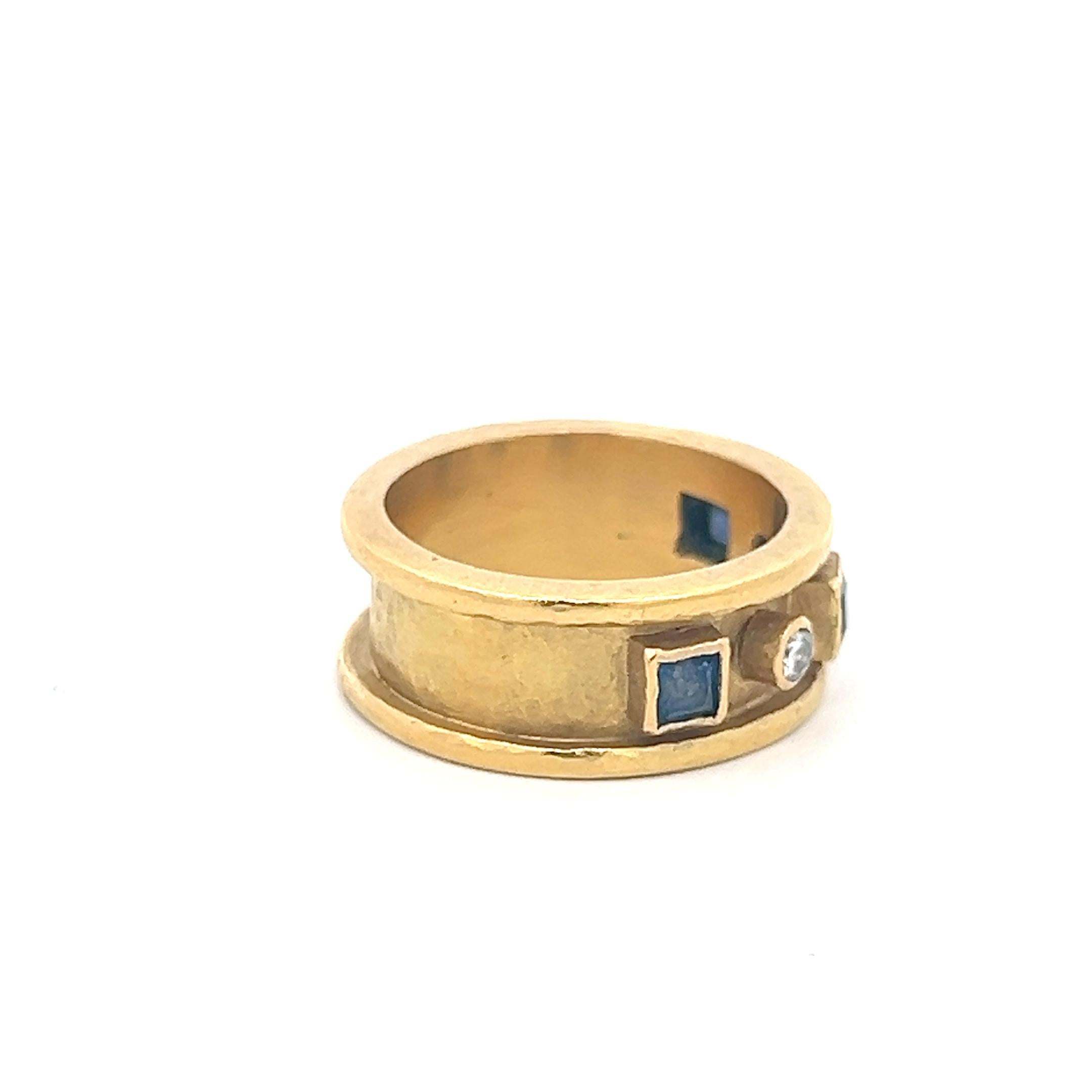 18K YG Band Ring with 0.46 Carat Round Diamonds and 0.36 carat Sapphire Size 7