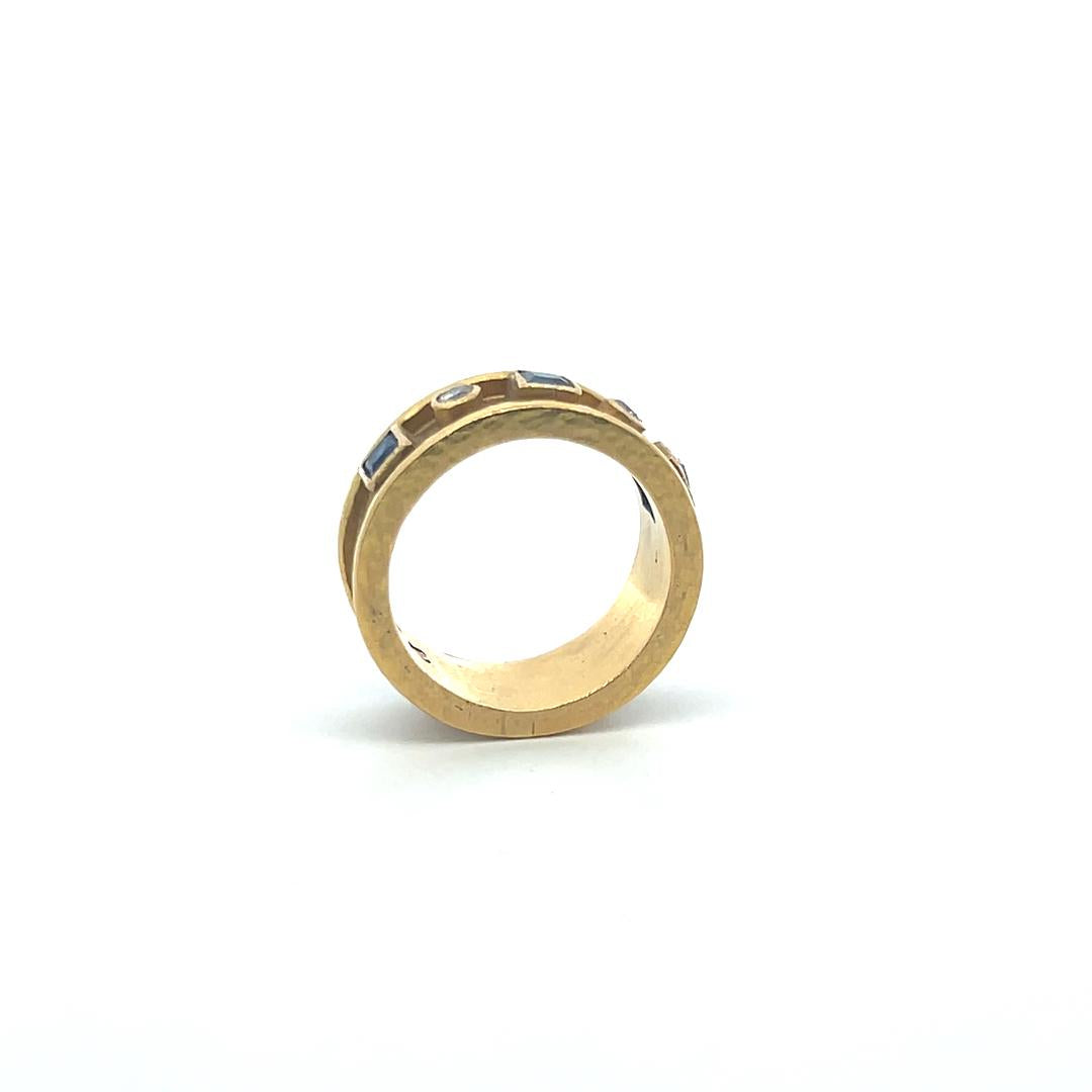 18K YG Band Ring with 0.46 Carat Round Diamonds and 0.36 carat Sapphire Size 7