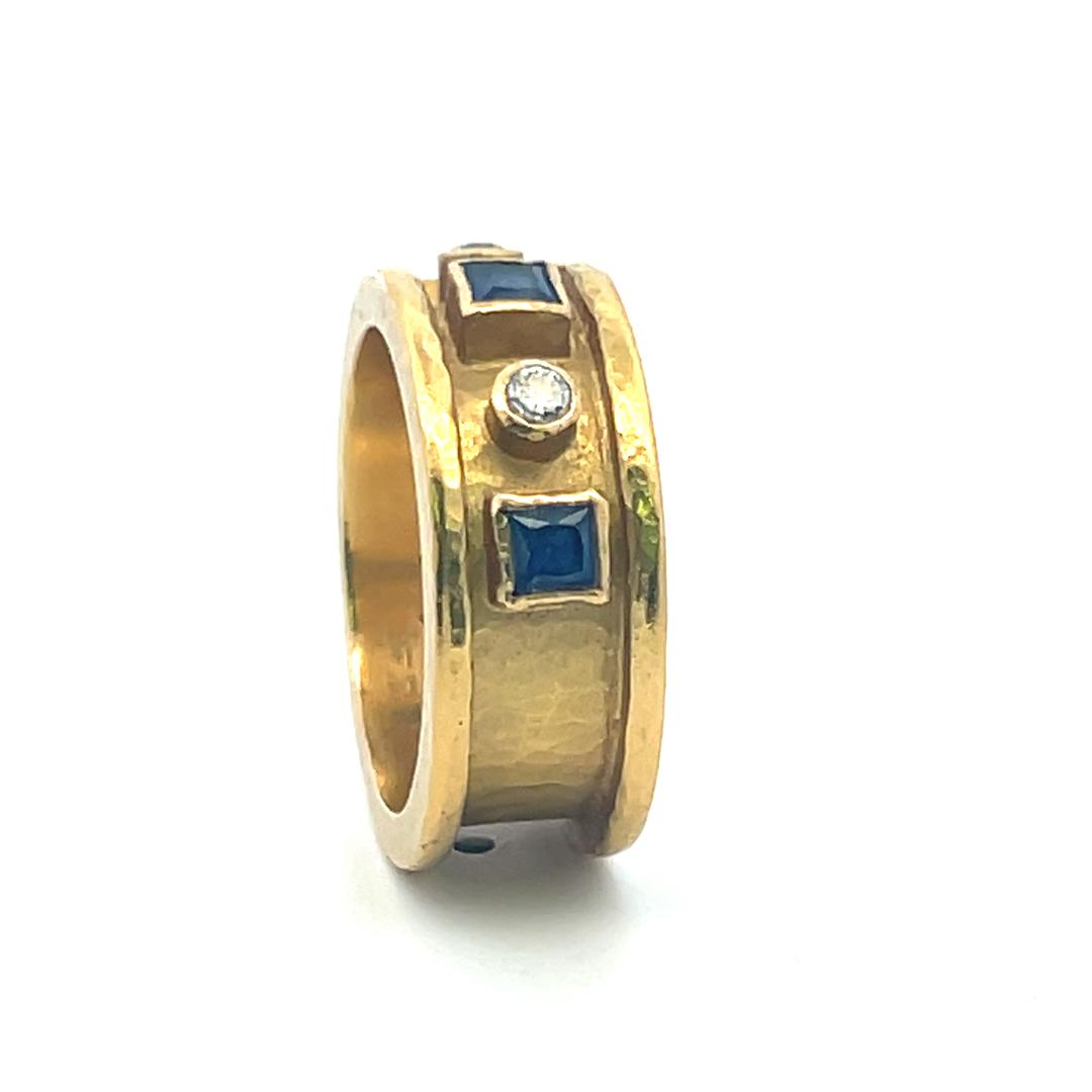 18K YG Band Ring with 0.46 Carat Round Diamonds and 0.36 carat Sapphire Size 7