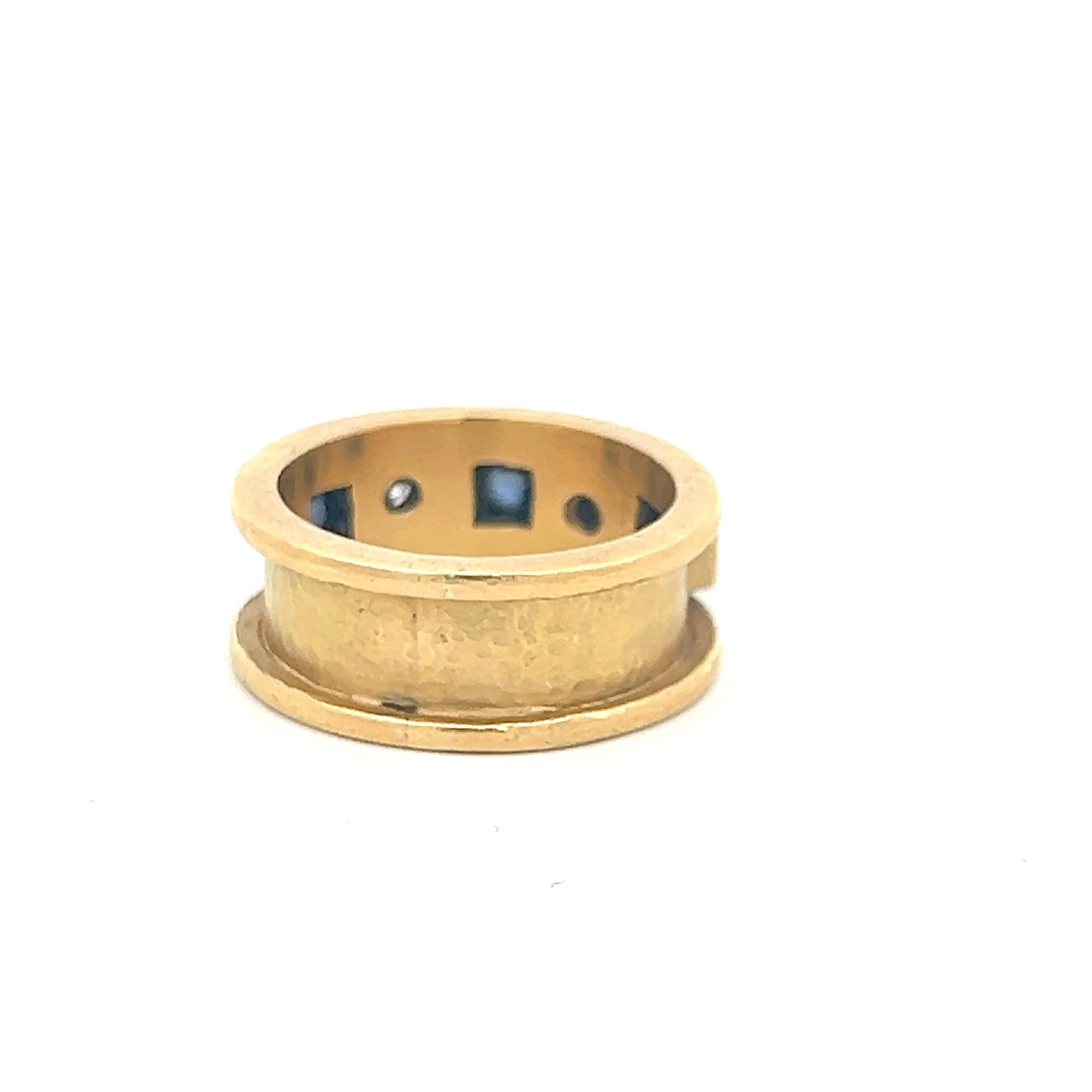18K YG Band Ring with 0.46 Carat Round Diamonds and 0.36 carat Sapphire Size 7