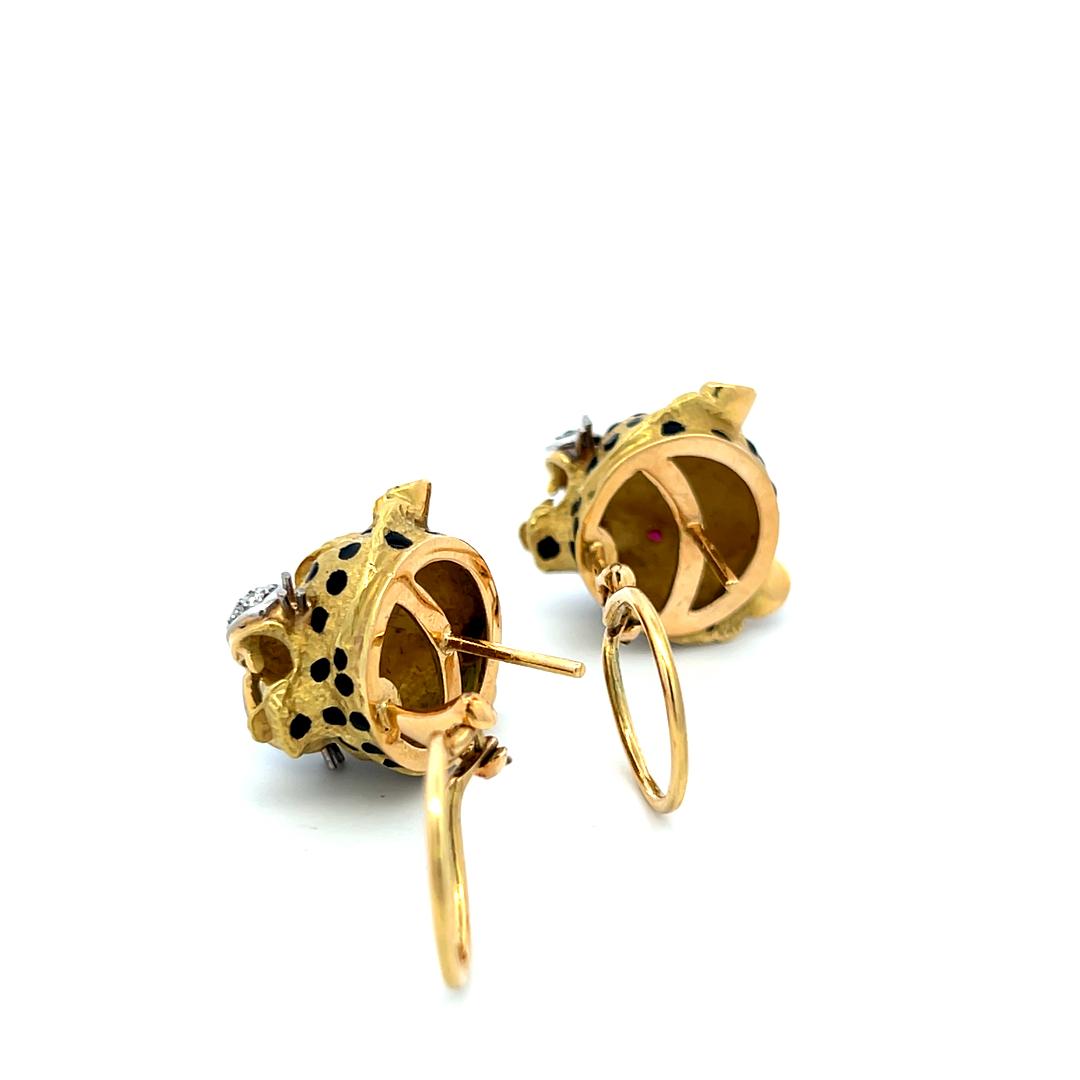 18K Two Tone Gold Clip-On Earrings with 0.2ct Round I SI Diamonds & 0.04ct Ruby